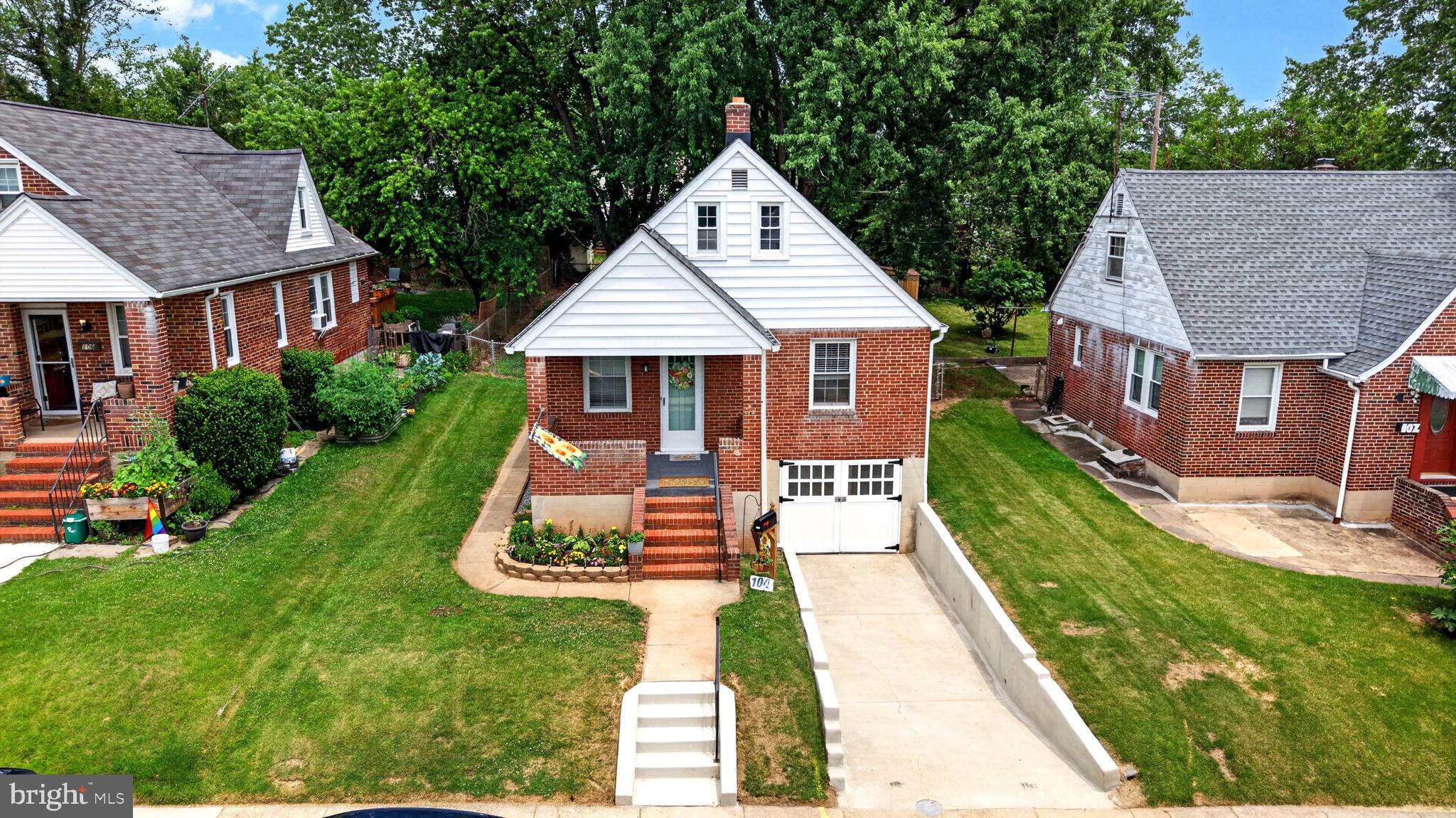 FULLERTON - Residential