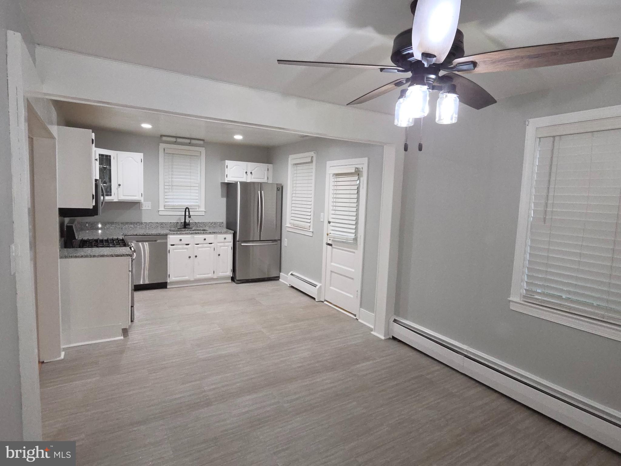 FULLERTON - Residential