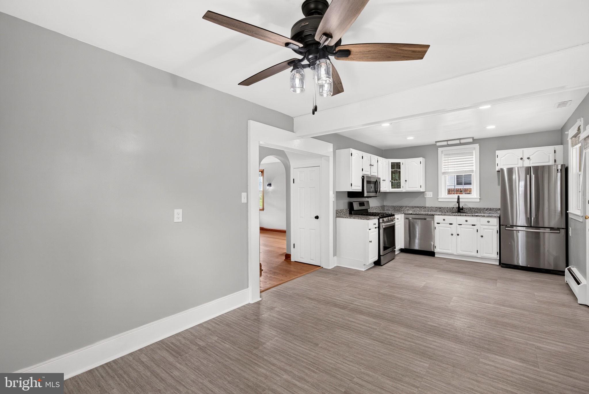 FULLERTON - Residential