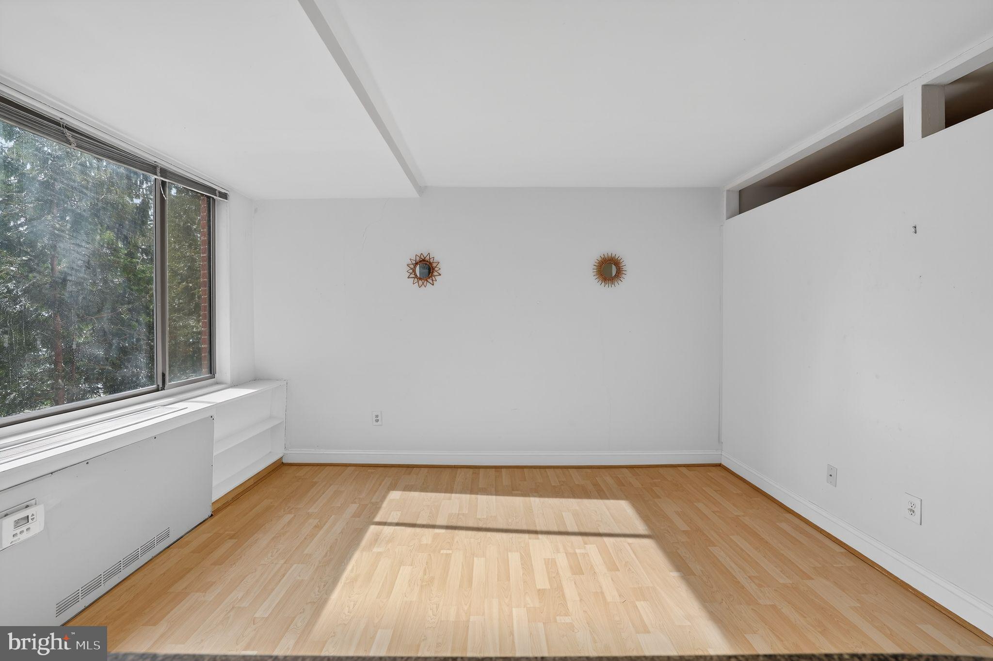 ROSSLYN - Residential