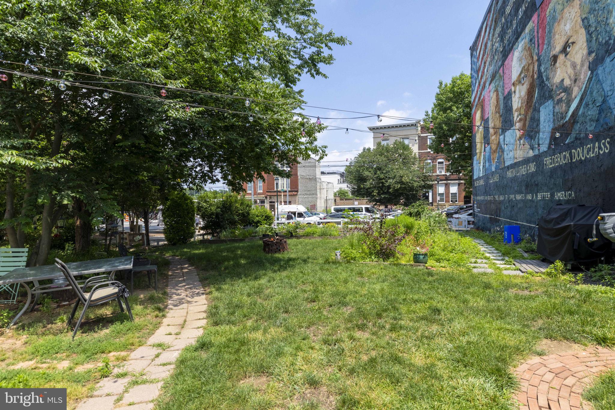 FAIRMOUNT - Residential