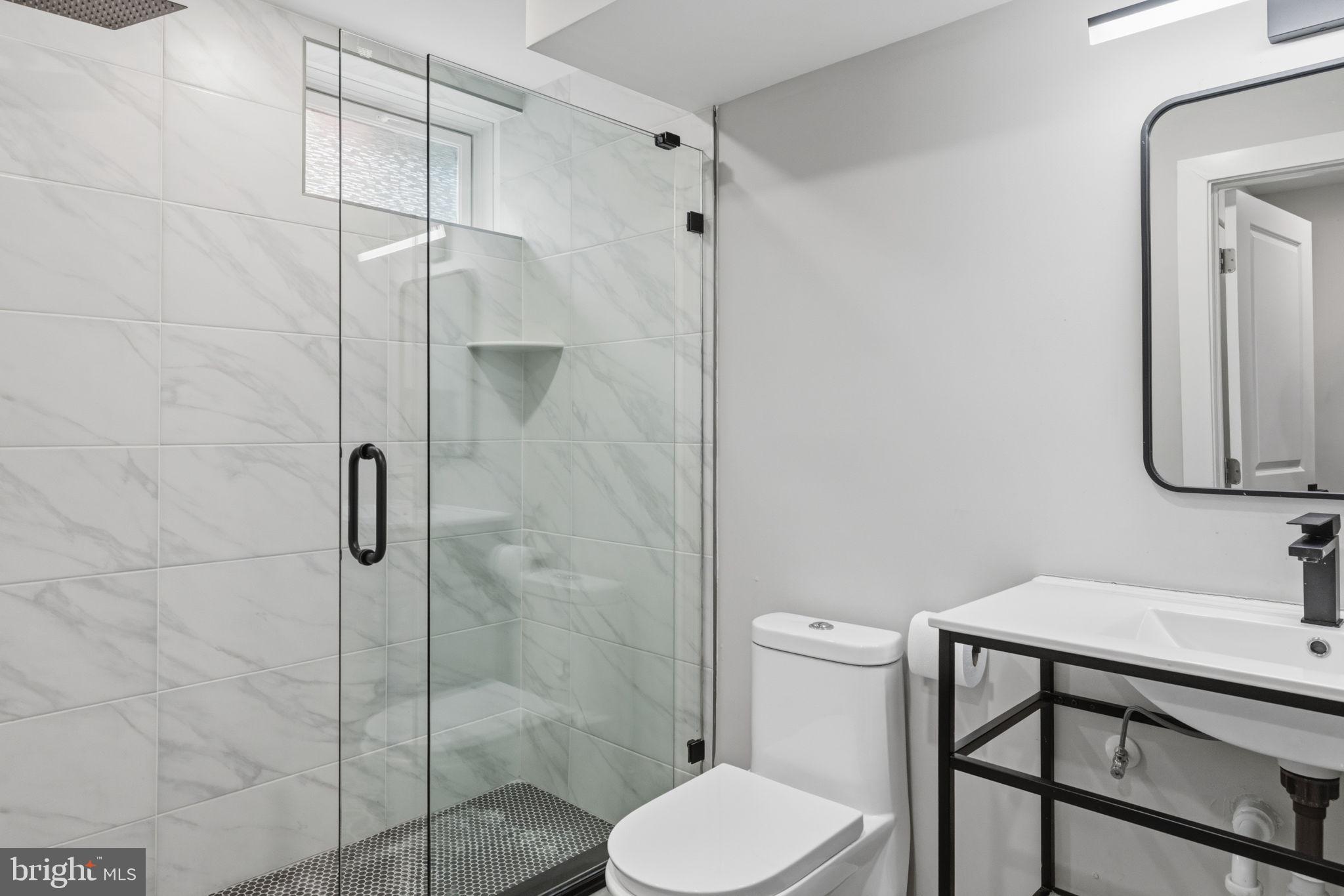 FAIRMOUNT - Residential