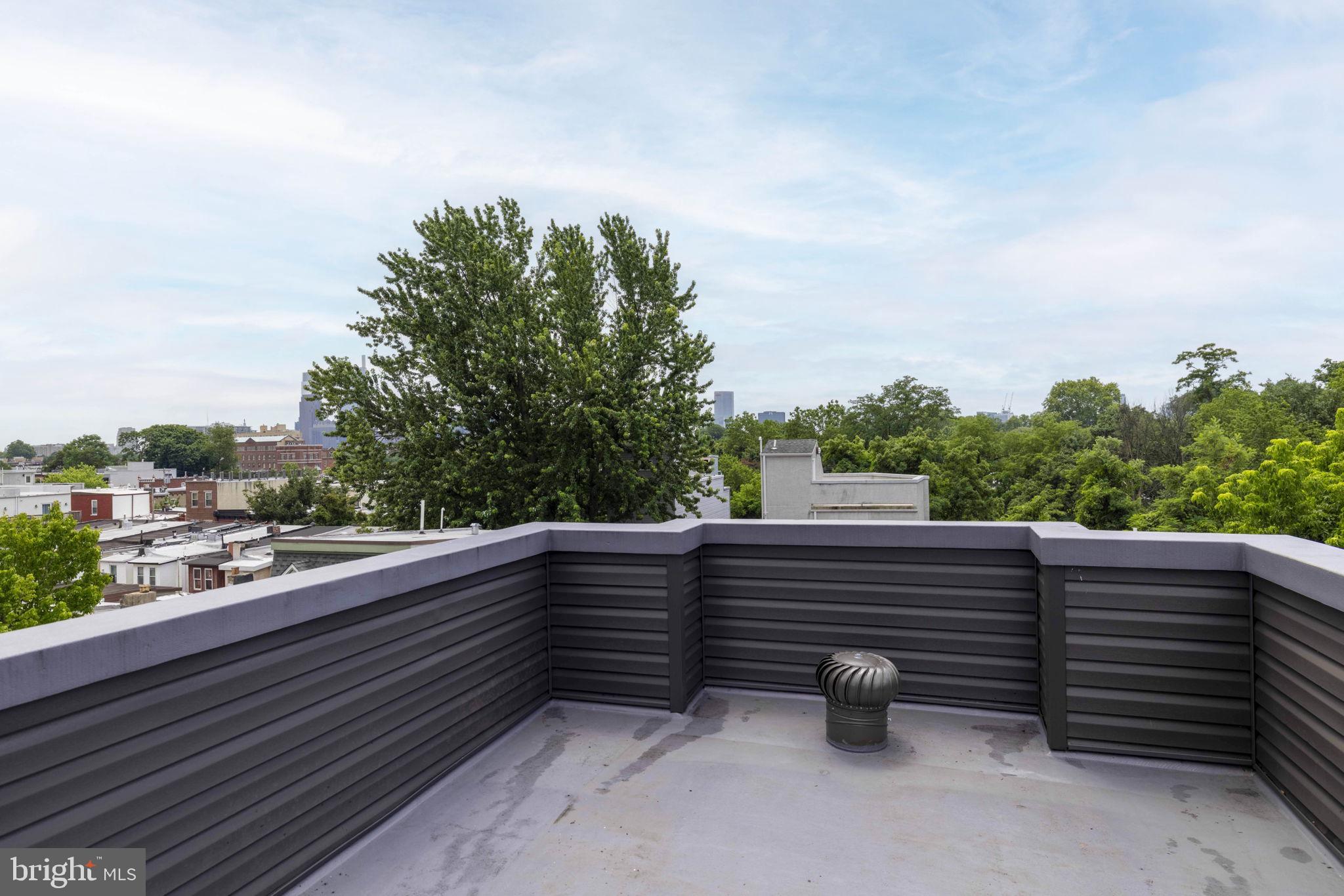 FAIRMOUNT - Residential