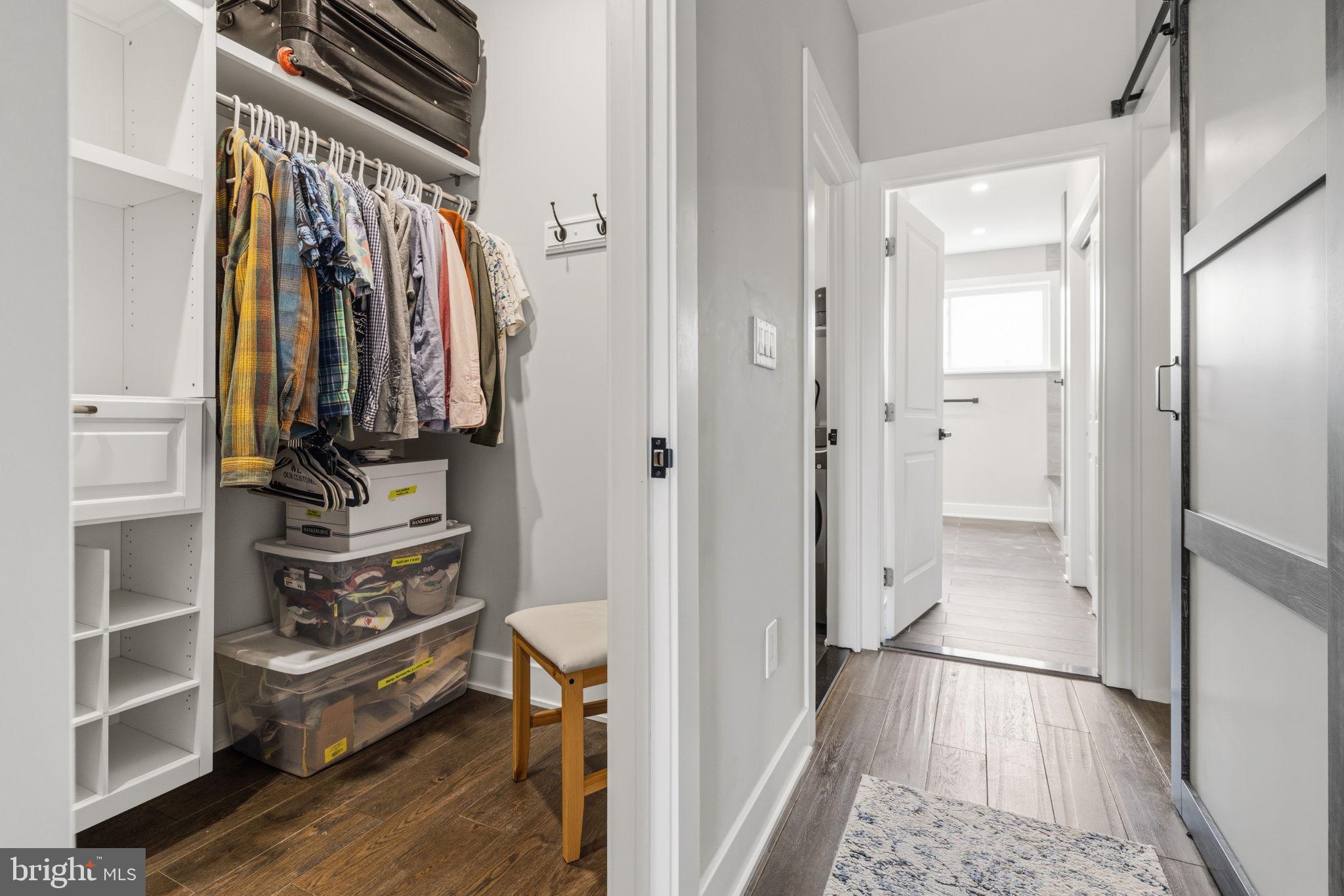 FAIRMOUNT - Residential