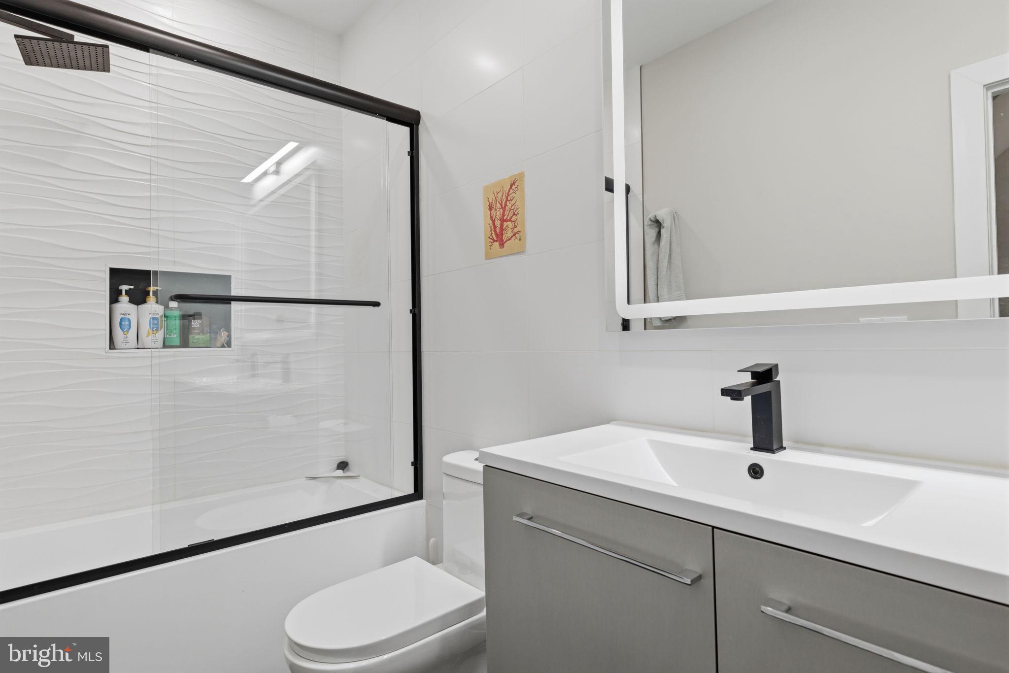 FAIRMOUNT - Residential