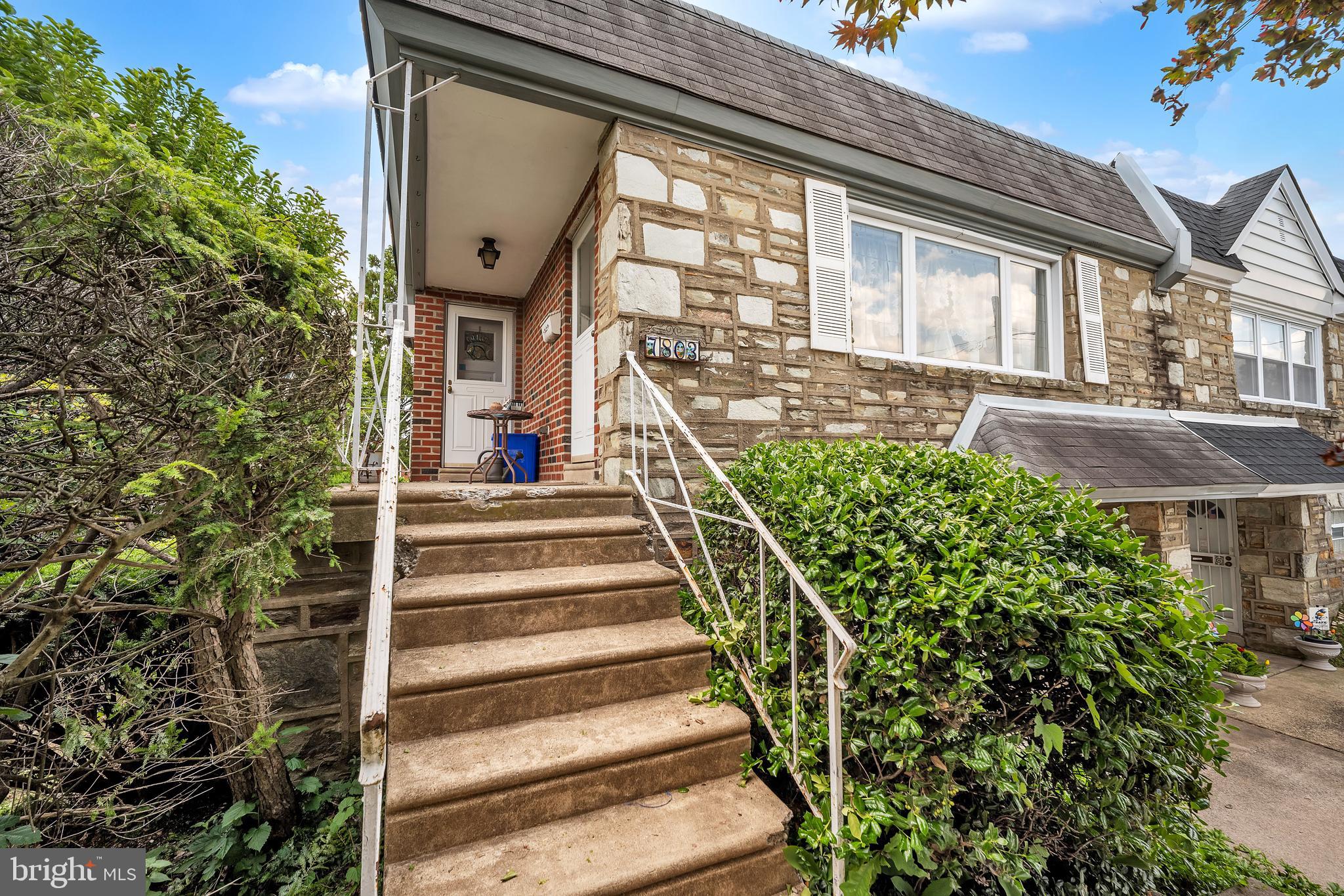 FOX CHASE - Residential