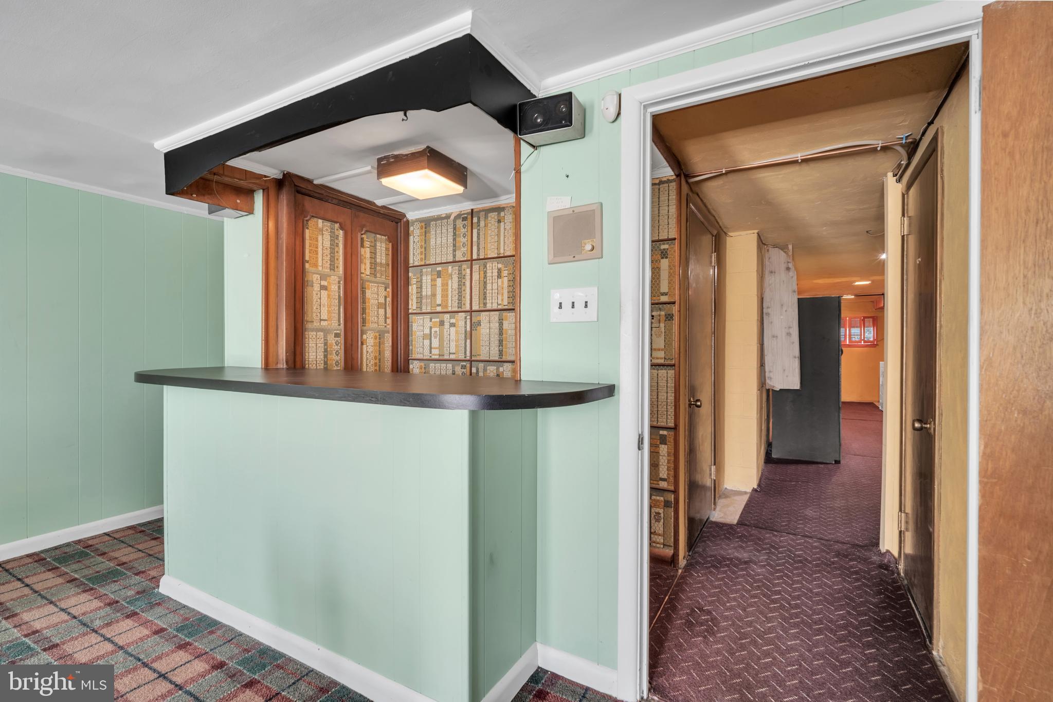 FOX CHASE - Residential