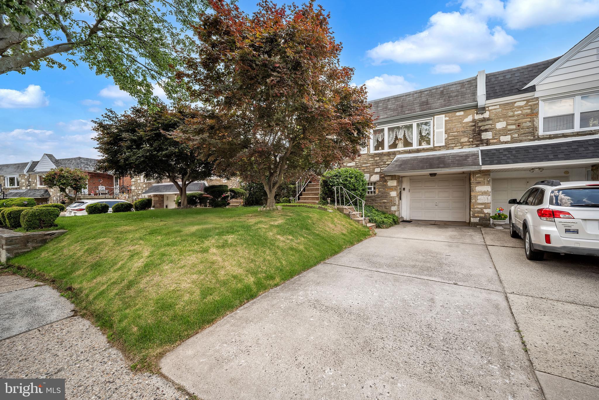 FOX CHASE - Residential