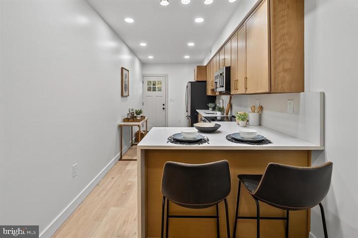 BROADWAY EAST - Residential