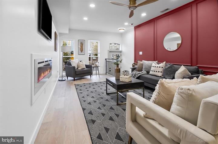 BROADWAY EAST - Residential
