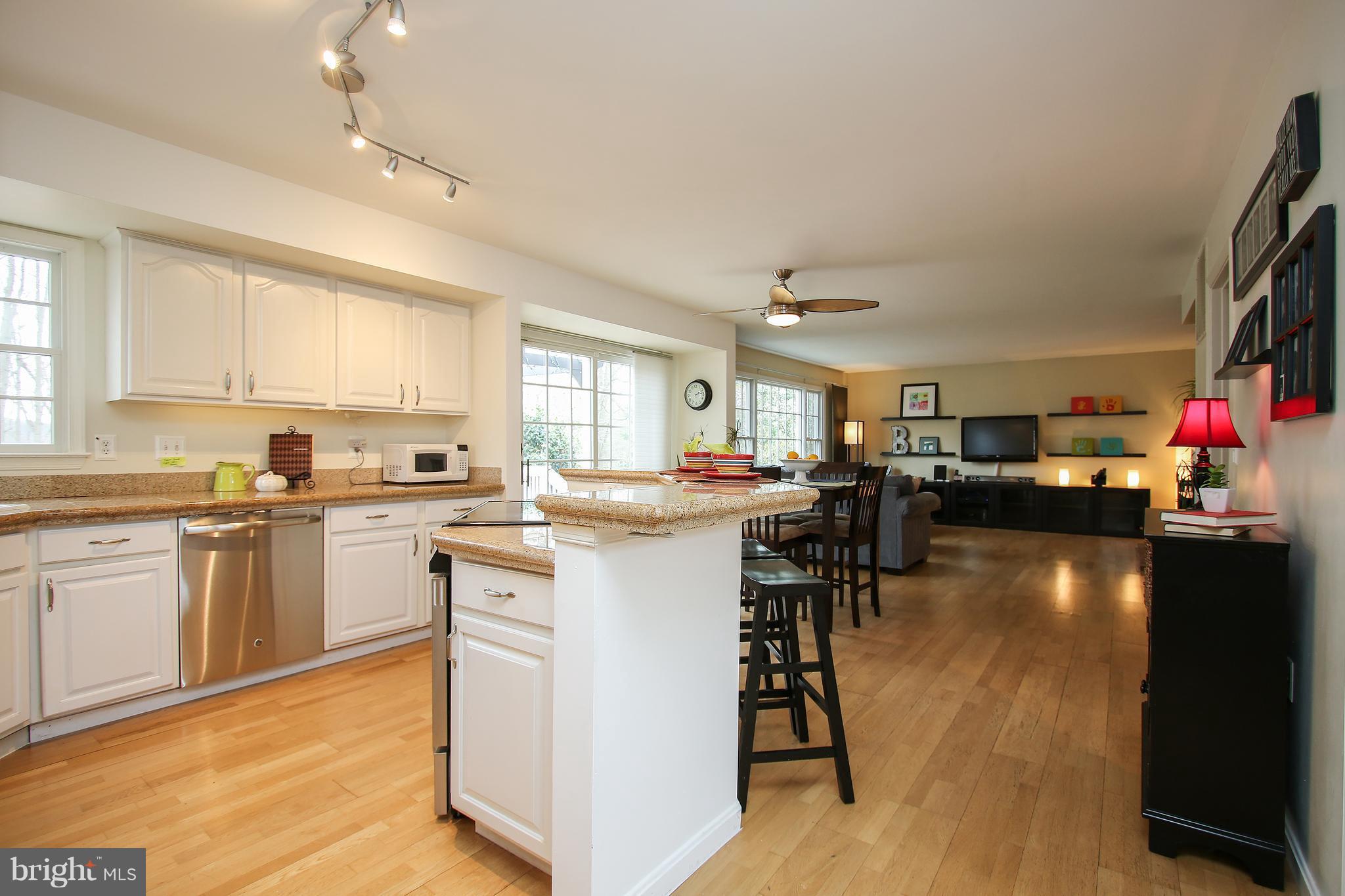 BUCKINGHAM HILLS - Residential