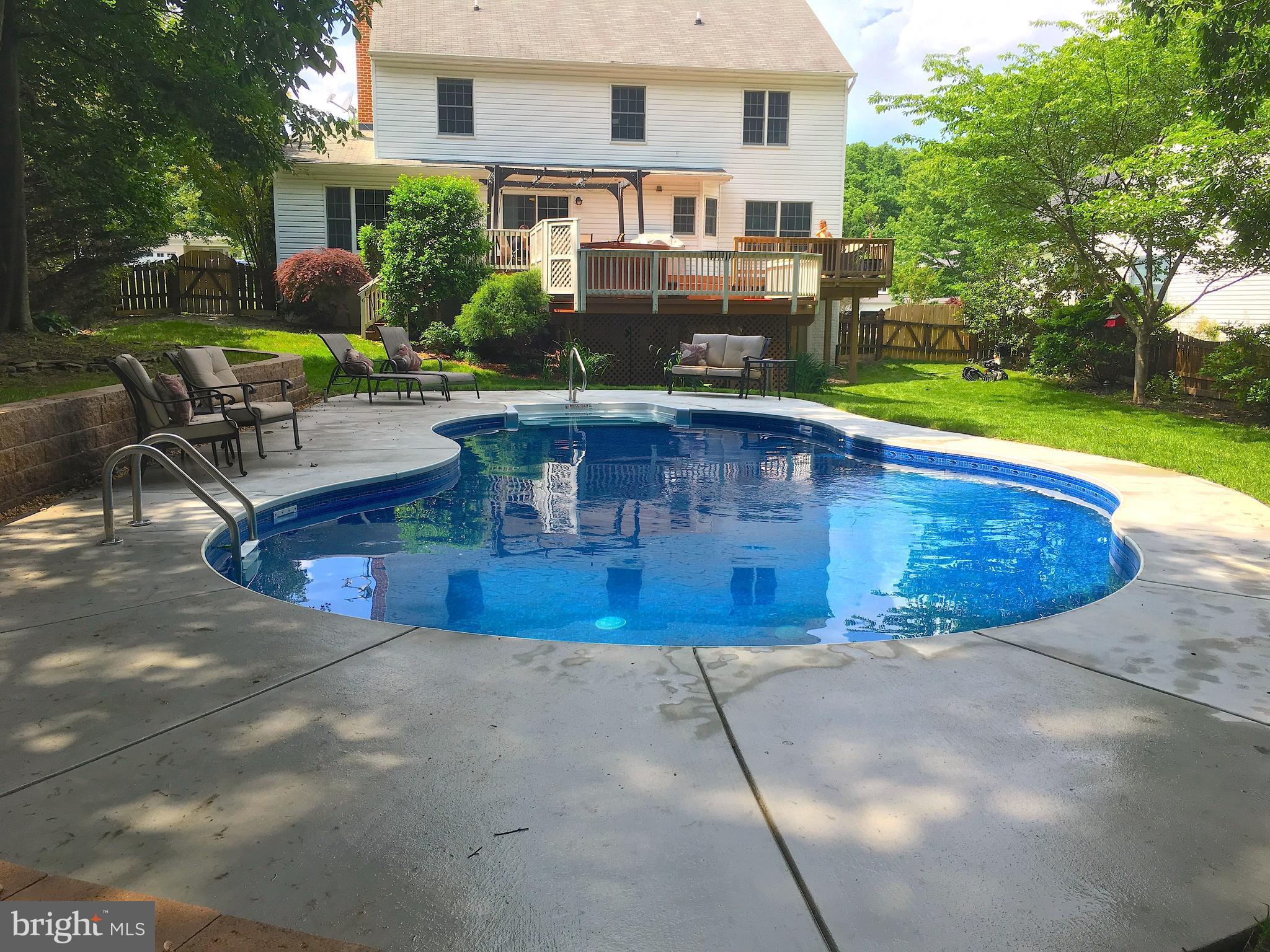 BUCKINGHAM HILLS - Residential