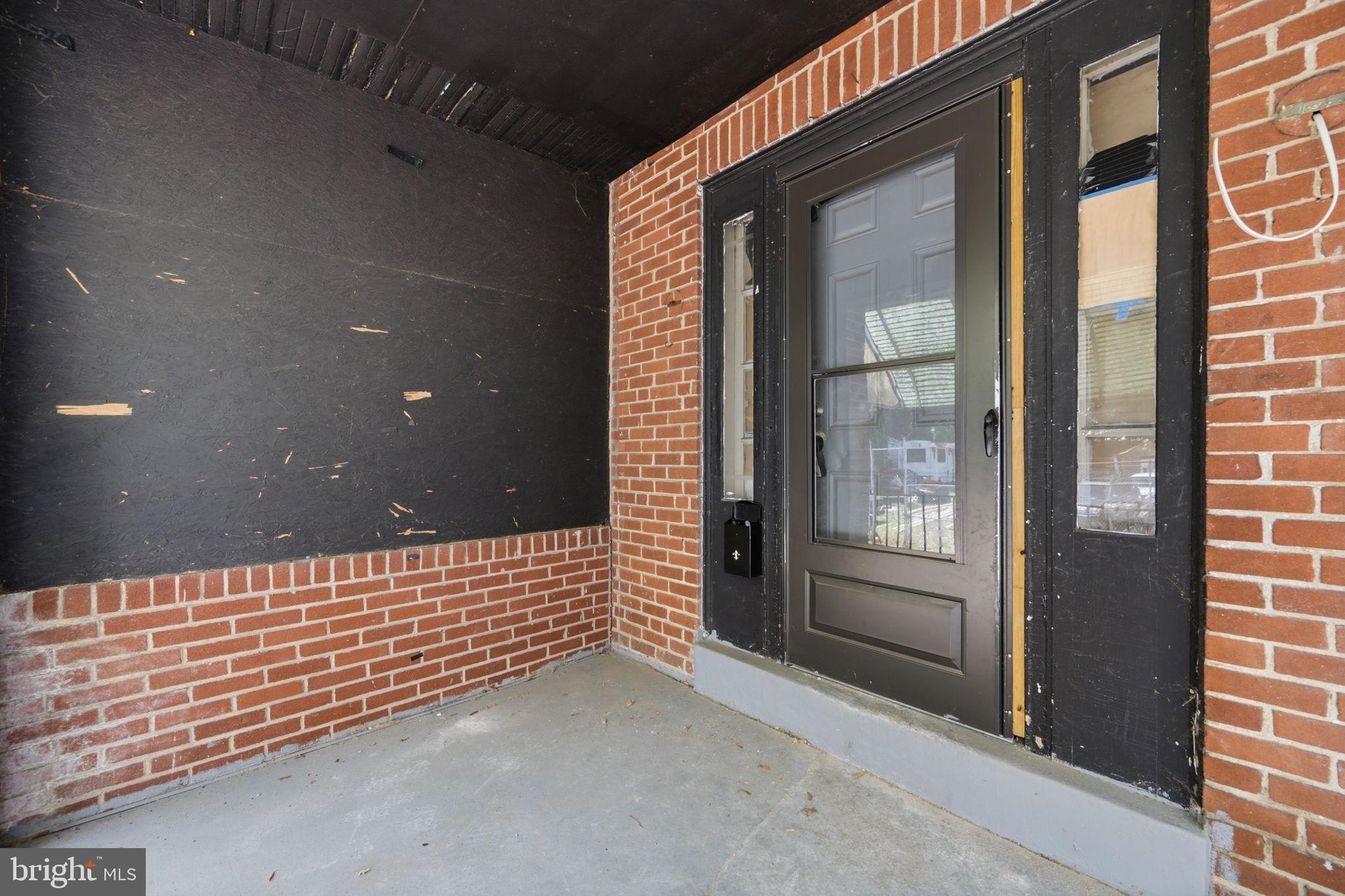 WEST OAK LANE - Residential