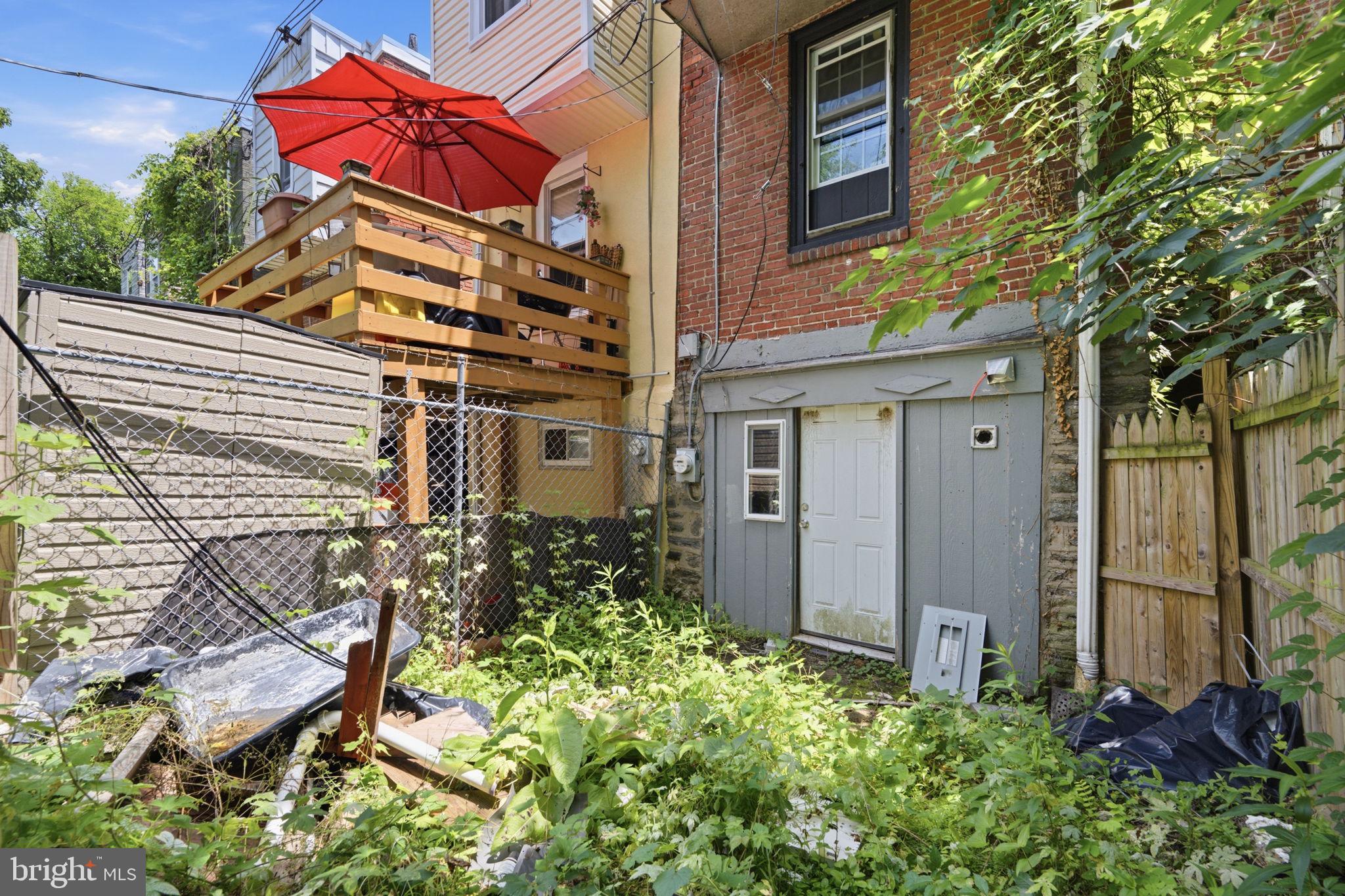 WEST OAK LANE - Residential