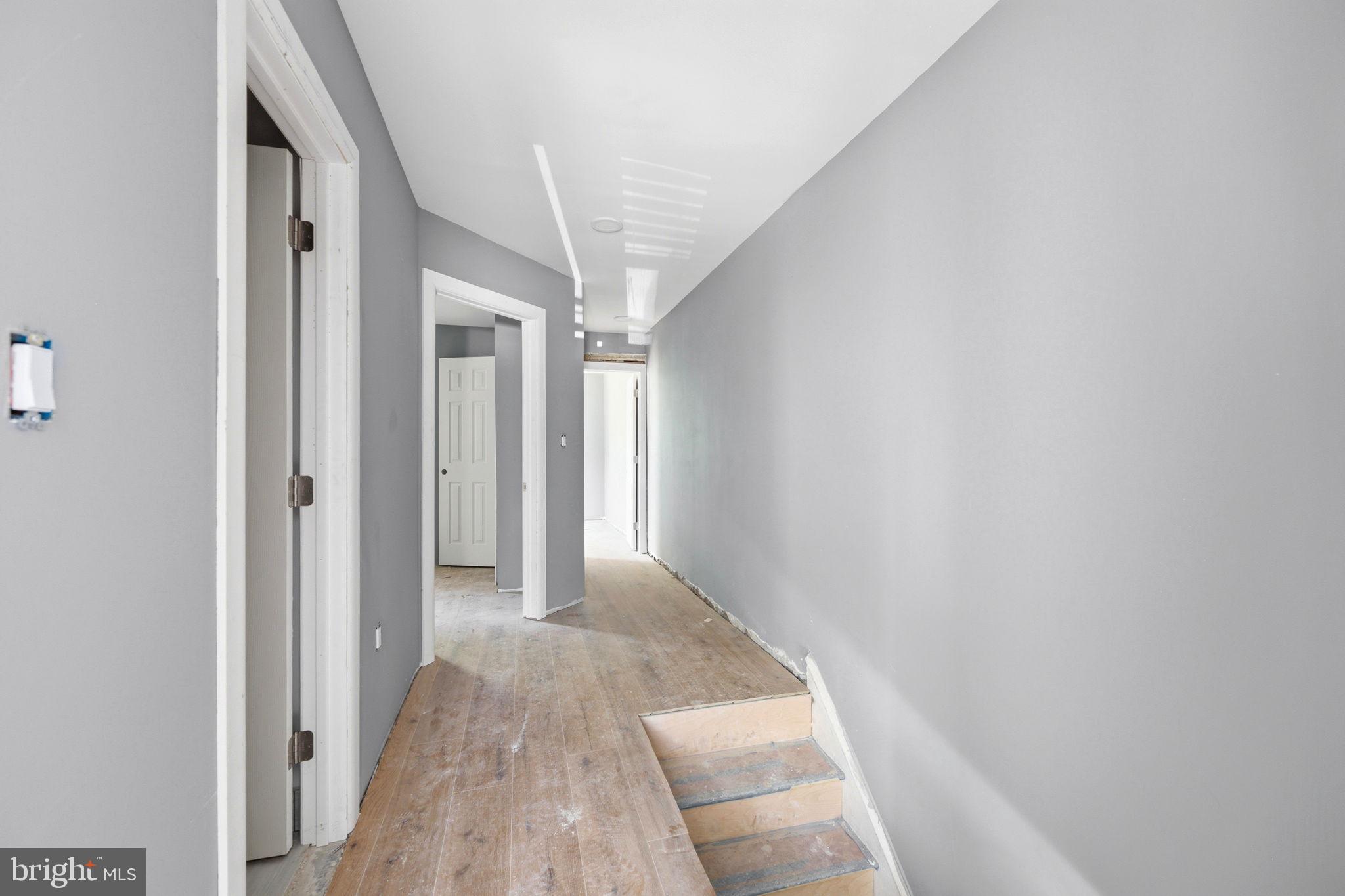 WEST OAK LANE - Residential