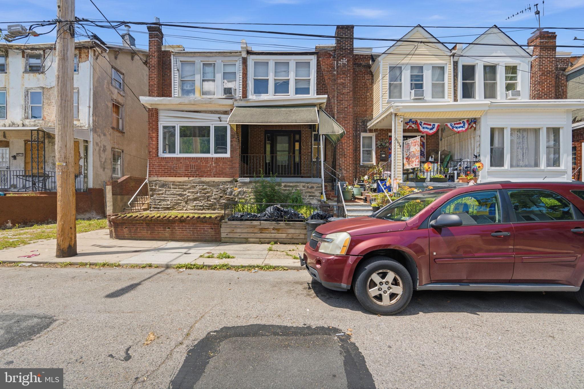 WEST OAK LANE - Residential