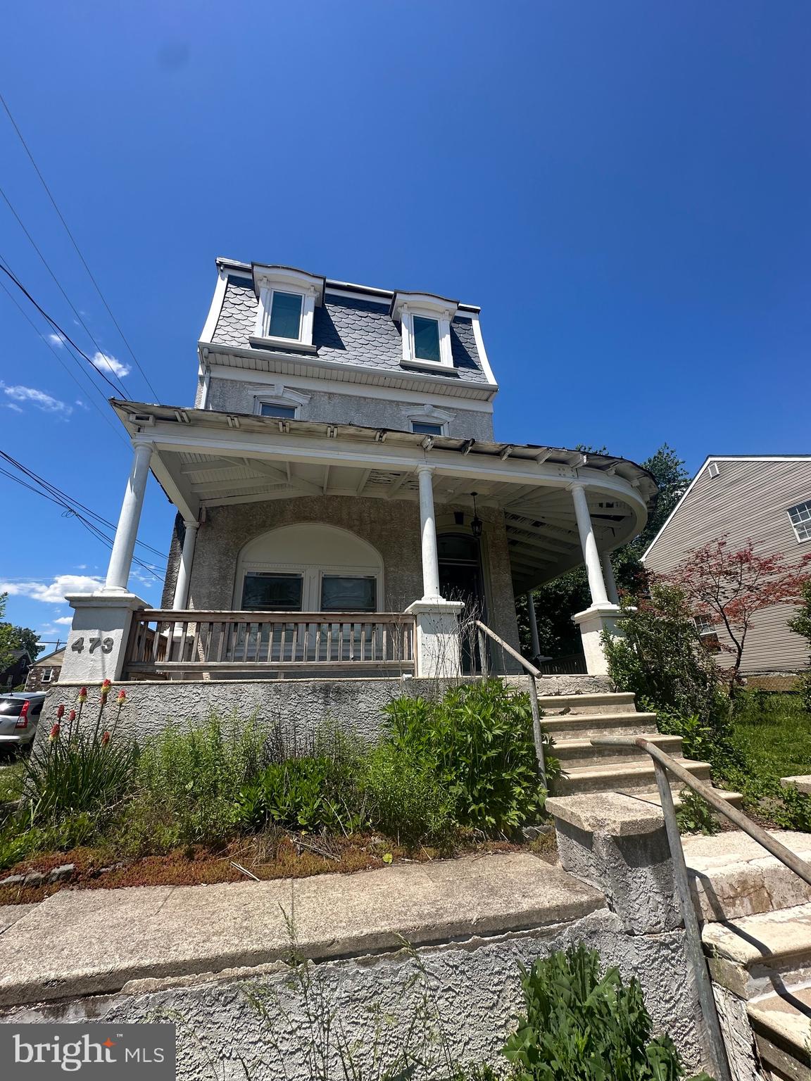 Looking for your next investment?  Maybe live in one unit and rent the other 2?  This nice large triplex in a quiet section of Phoenixville is ready to be added to your portfolio! Two 1 bed units, One 2 bed unit, and 4 rentable garages for storage or car parking!  Total monthly rent for the 3 units is $4000 plus another $800 - $1k for the garages.  Rents are deemed to be under market.  All leases are M-M, and you can sign the current tenants to a year lease or give them notice to vacate prior to closing (including the garages).  Since the property is occupied with tenants, we are going to schedule showings via open houses, the first on being Wednesday 6/10 (time TBD).  The next one will be scheduled, if needed, during the next week.  Phoenixville is on fire and its only getting hotter!  This is a great buy-and-hold opportunity to ride the wave!!
