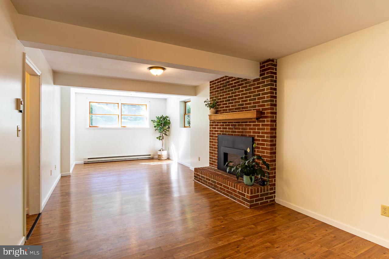 PARK FOREST VILLAGE - Residential