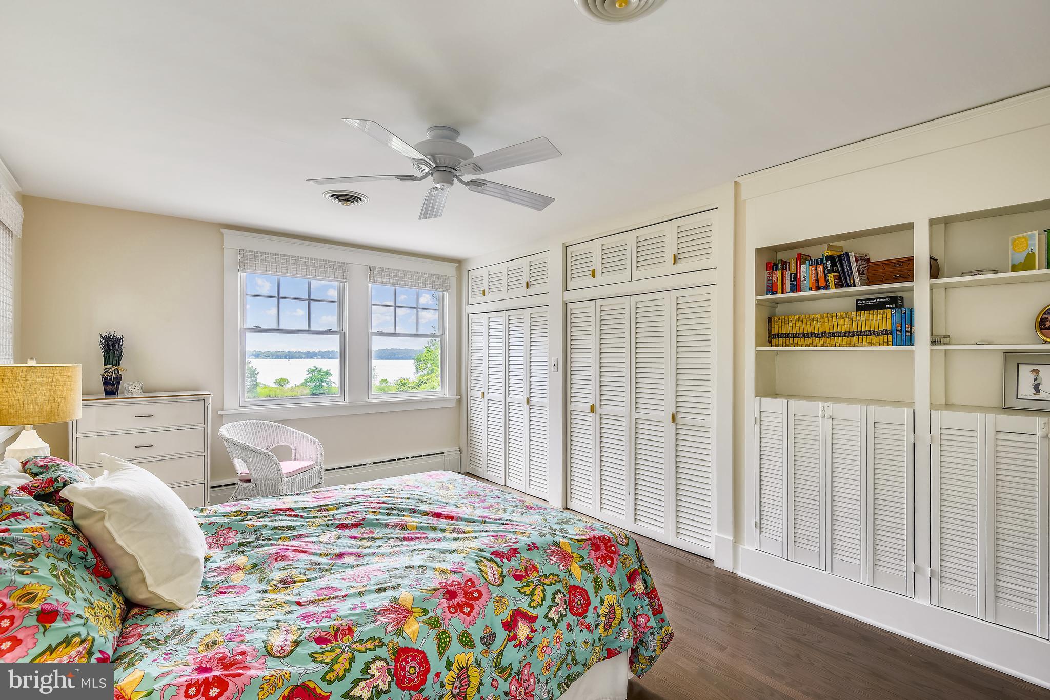WILD ROSE SHORES - Residential