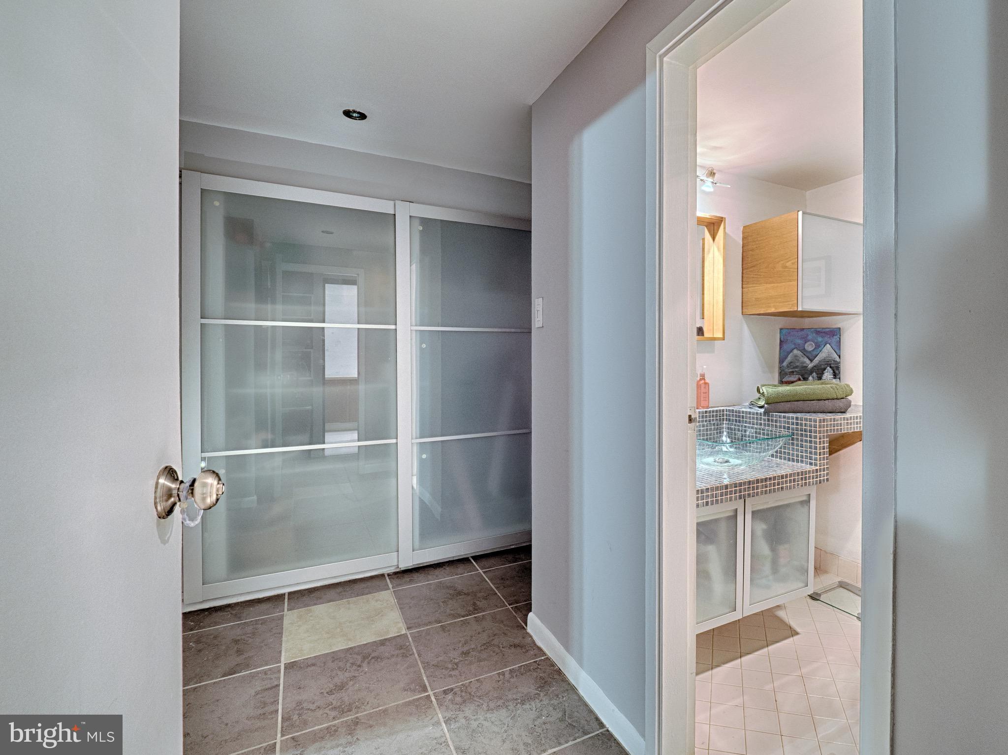 THE FOUNTAINS - Residential Lease