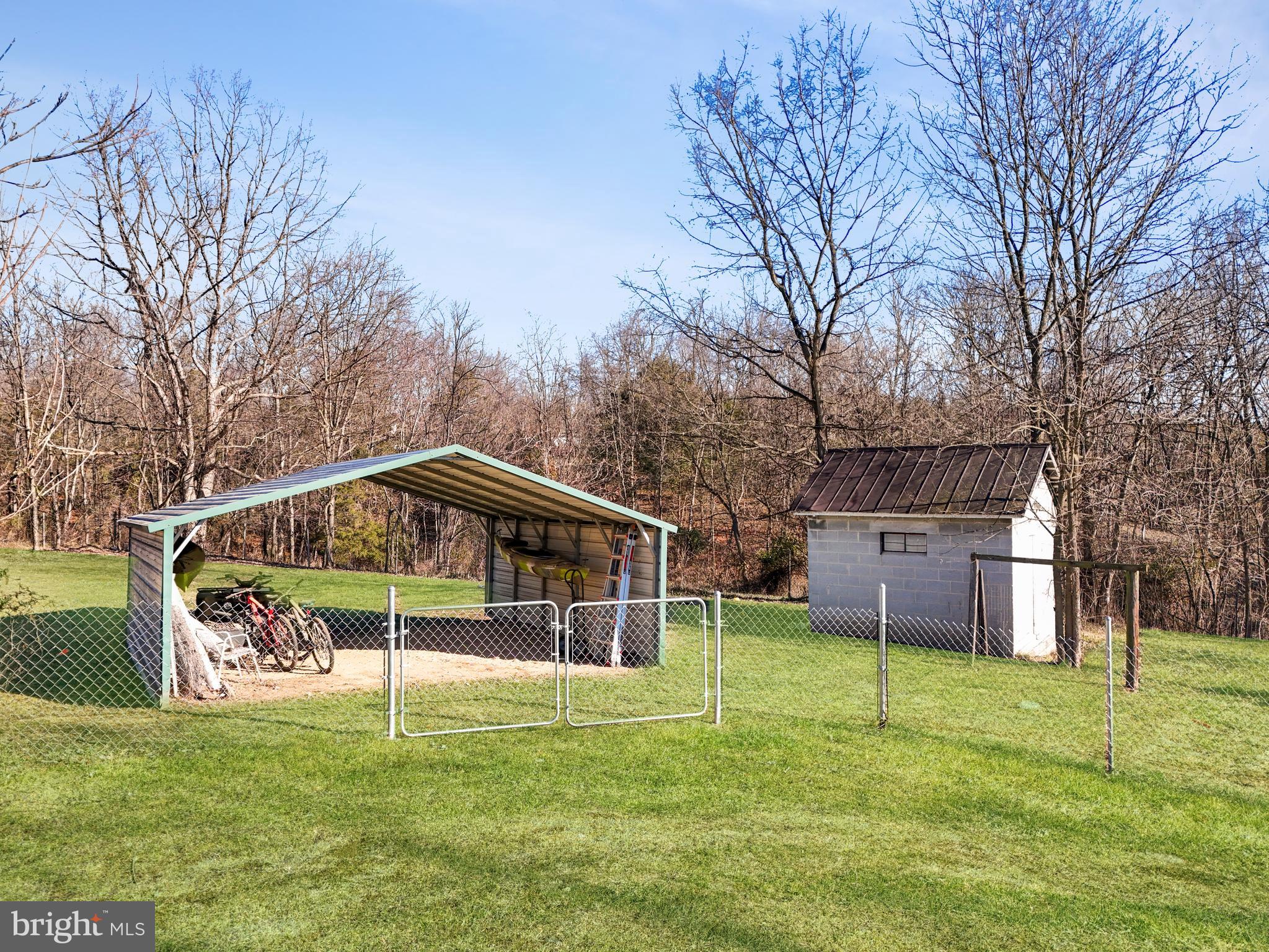 RED HAWK - Residential