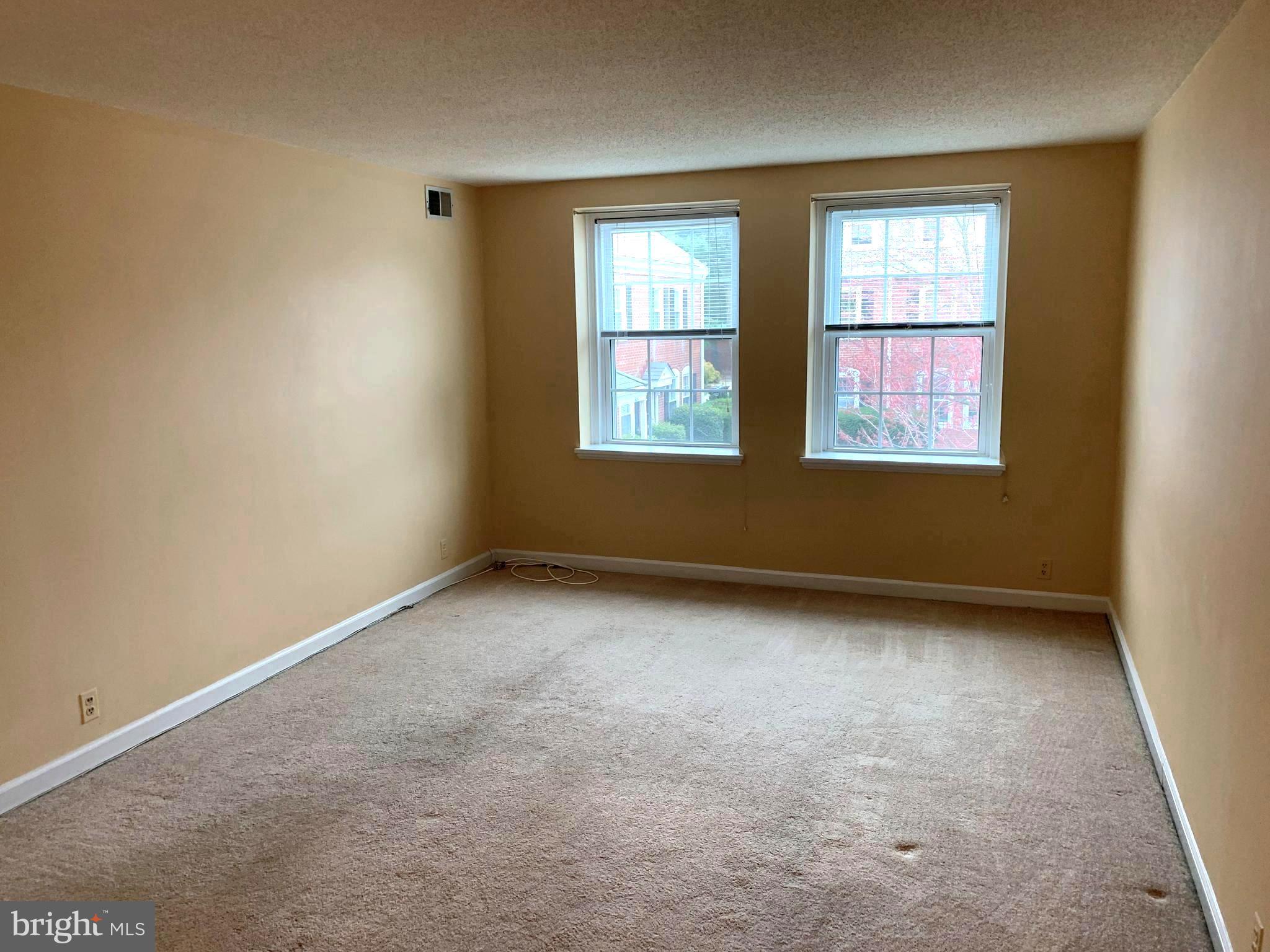 FAIRLINGTON VILLAGES - Residential Lease