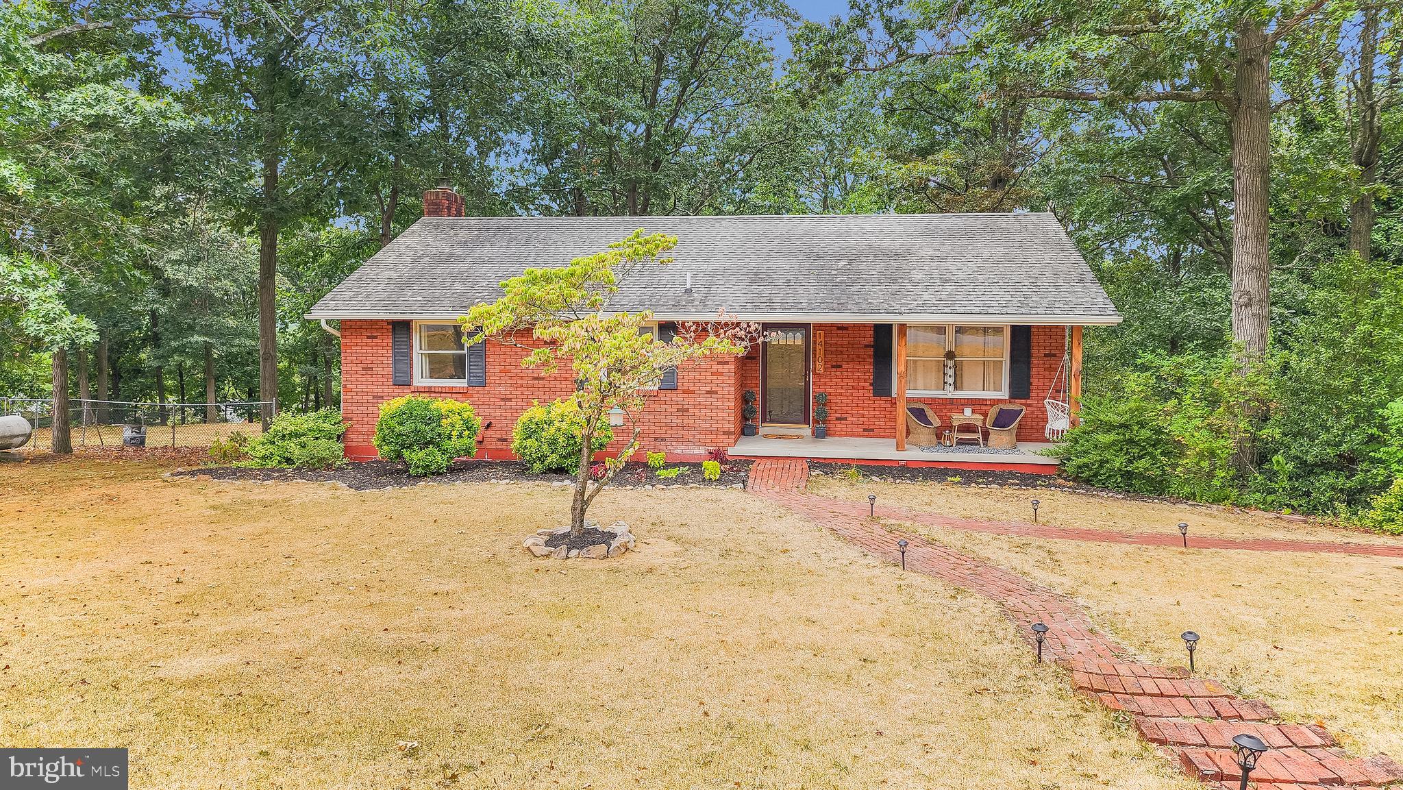 AMCELLE ACRES - Residential