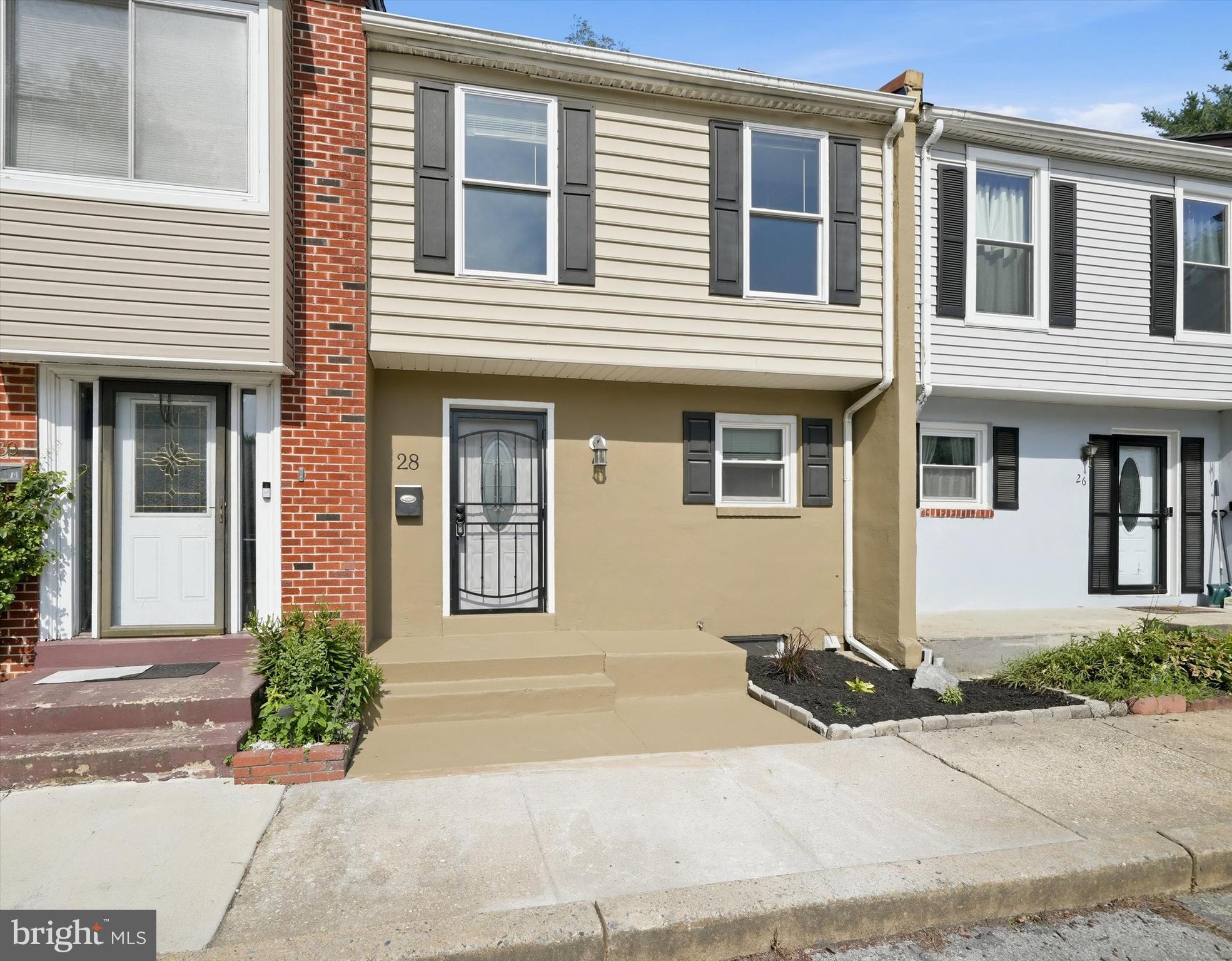 Welcome to 28 Duquesne Ct, New Castle, DE 19720! This freshly updated 3-bedroom, 1.5-bath townhouse is move-in ready and offers fresh finishes throughout. The home also features convenient 2-car parking right out front. Step inside the welcoming foyer and immediately notice the brand-new luxury vinyl plank flooring that extends throughout the entire first floor. The spacious, open-concept layout seamlessly connects the living and dining areas, creating the perfect space for everyday living and entertaining. The kitchen is equipped with all-new stainless-steel appliances and features gas cooking. Oversized sliding glass doors from the living room lead to a patio overlooking the fully fenced backyard—ideal for relaxing or entertaining outdoors. A convenient powder room completes the main level. Upstairs, you'll find brand-new carpeting throughout, along with three comfortable bedrooms and a full hall bath featuring a new vanity and updated fixtures. The primary bedroom is enhanced with recessed lighting, crown molding, a new ceiling fan, and two closets for ample storage. The unfinished basement provides abundant storage space, houses the laundry area, and offers excellent potential for future finished living space. Additional updates include a brand-new roof, new water heater, fresh paint throughout, and numerous other improvements that add to this home's appeal and value. Conveniently located just minutes from Christiana Mall, shopping, dining, and major roadways, this home offers easy access to everyday conveniences. Here you can also enjoy outdoor recreation just a short walk away at the Wedgewood Swim Club and community playground. Don't miss your opportunity to own this lovely, refreshed townhouse—schedule your tour today!
