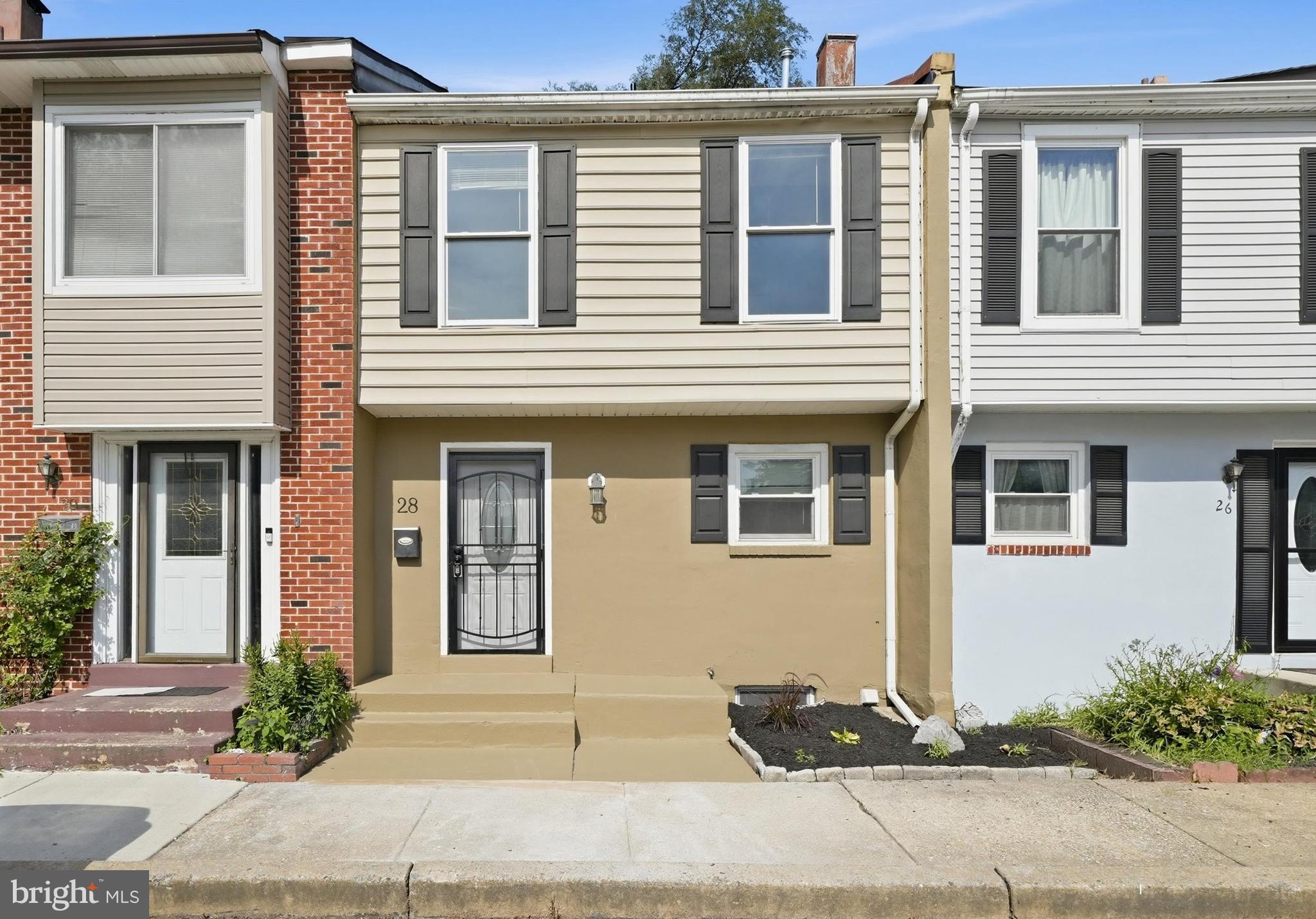 EAGLE GLEN - Residential