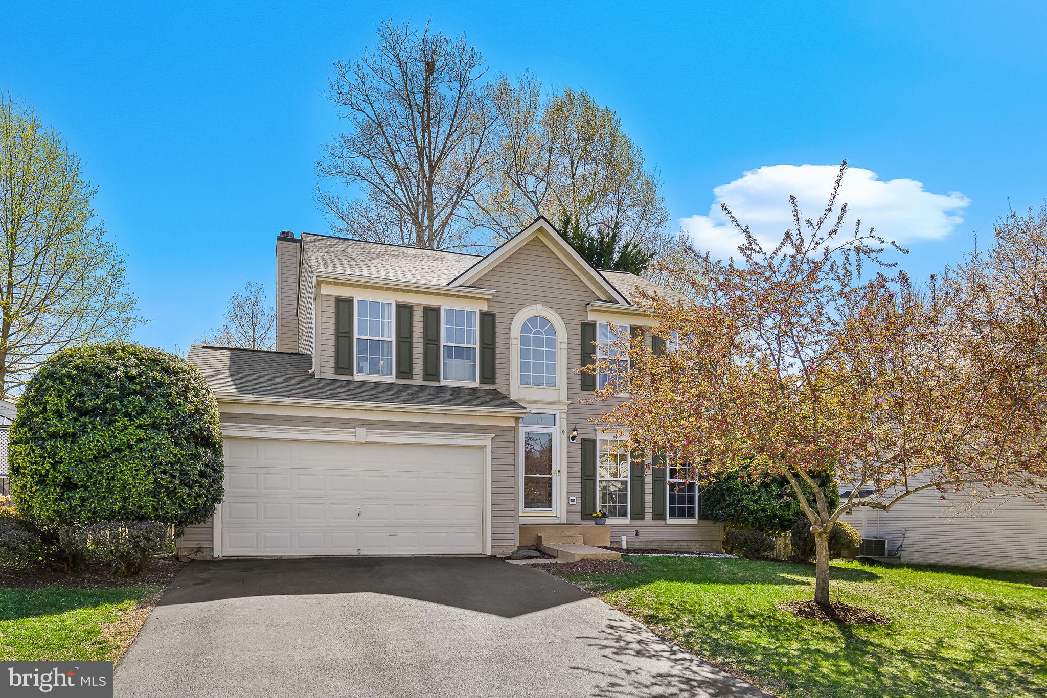 STAFFORD LAKES VILLAGE - Residential