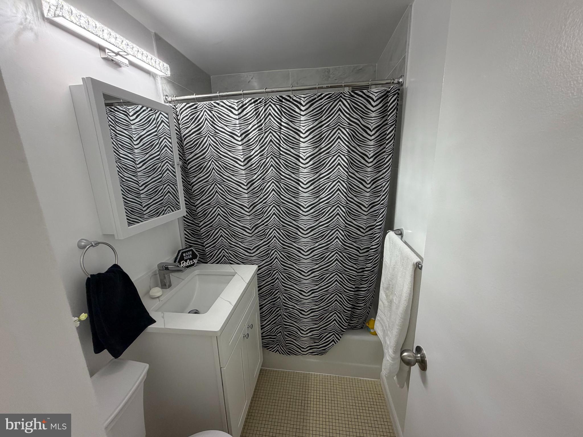 RIVER PLACE - Residential