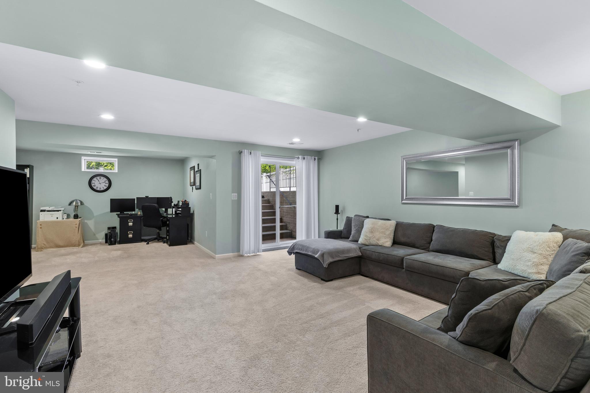 PARADISE ORCHARD - Residential