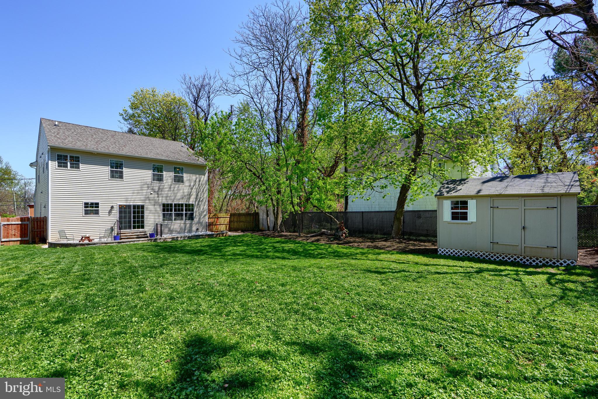 HOMELAND HISTORIC DISTRICT - Residential