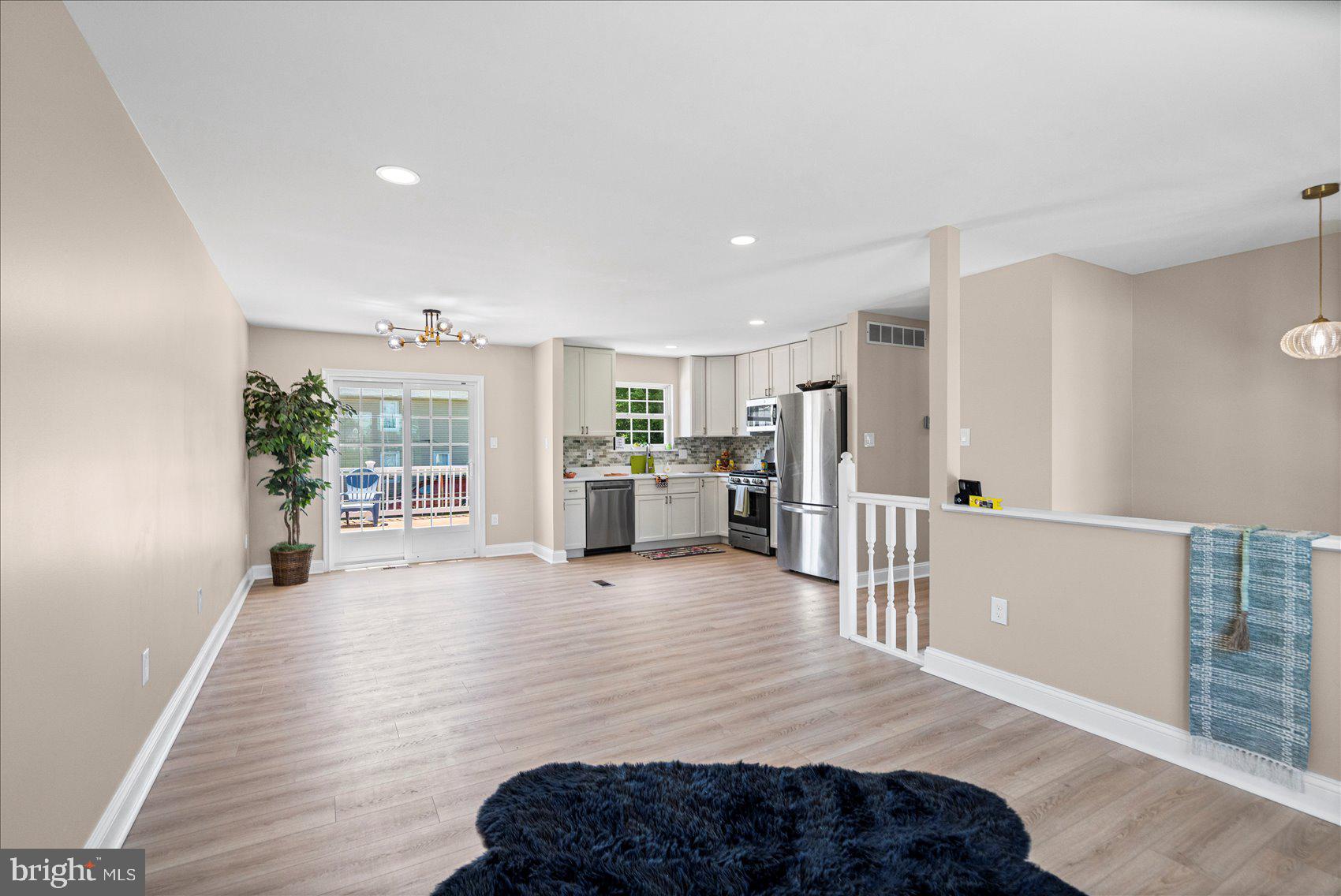 CHERRY HEIGHTS - Residential
