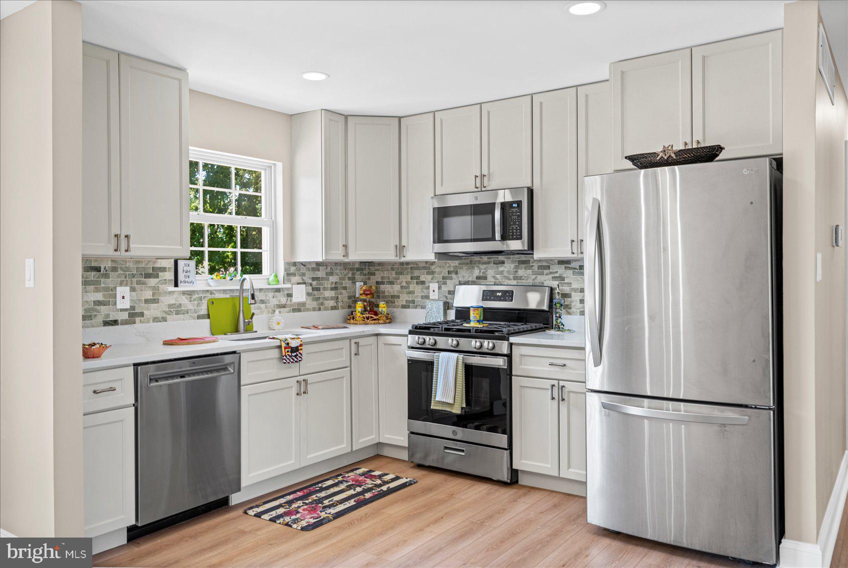 CHERRY HEIGHTS - Residential