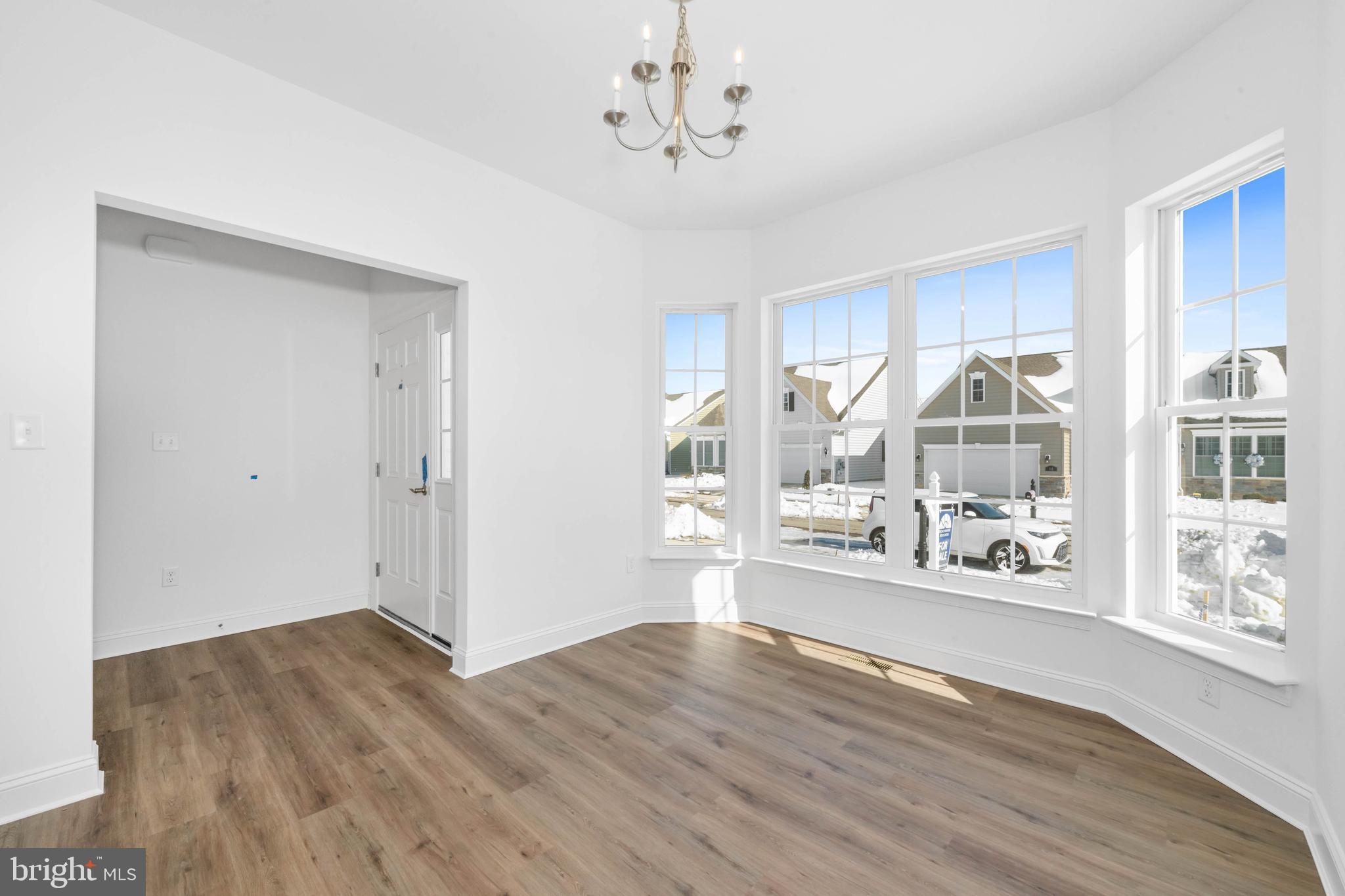 VILLAGE OF EASTRIDGE - Residential