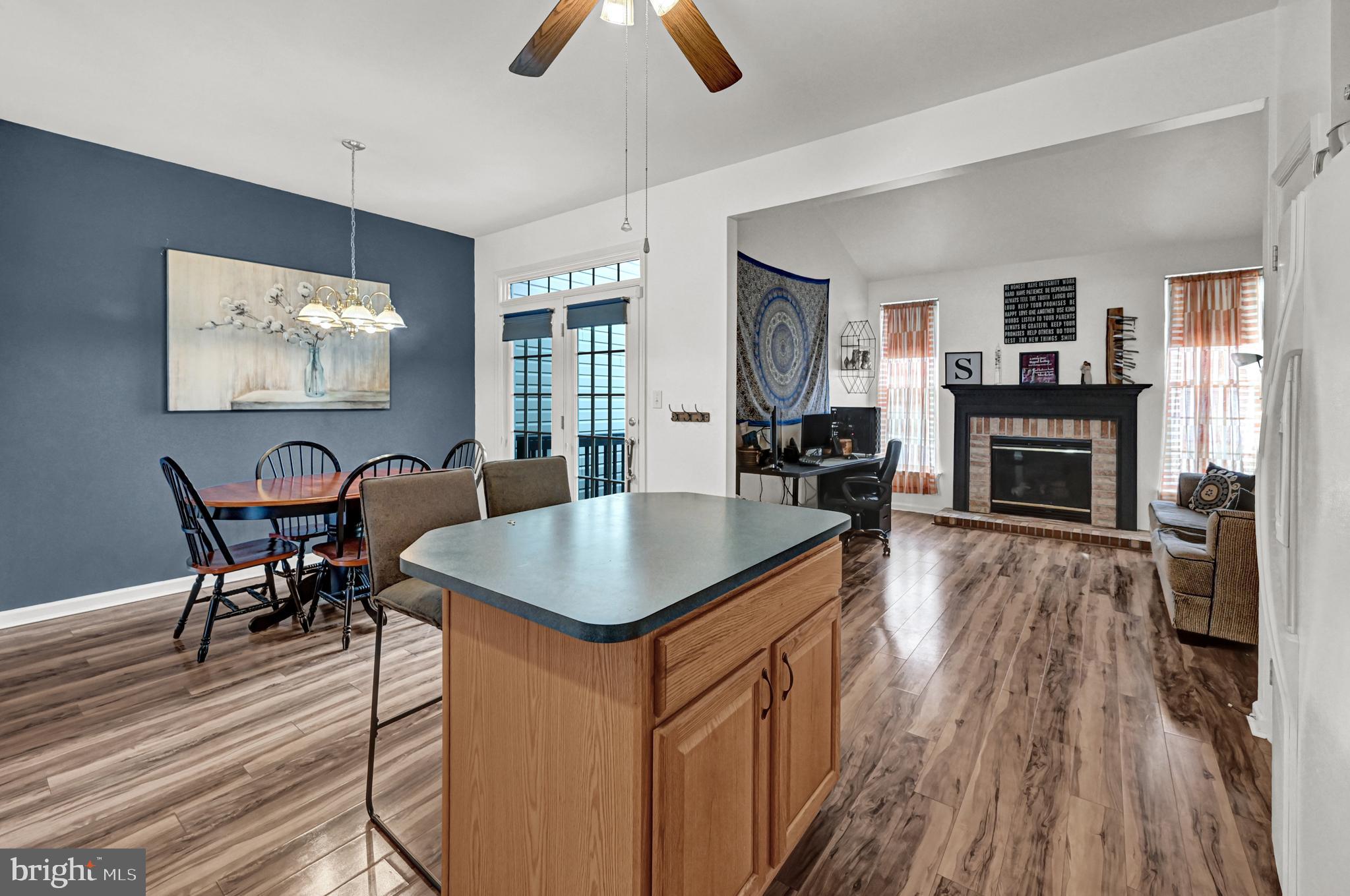SENECA RIDGE - Residential