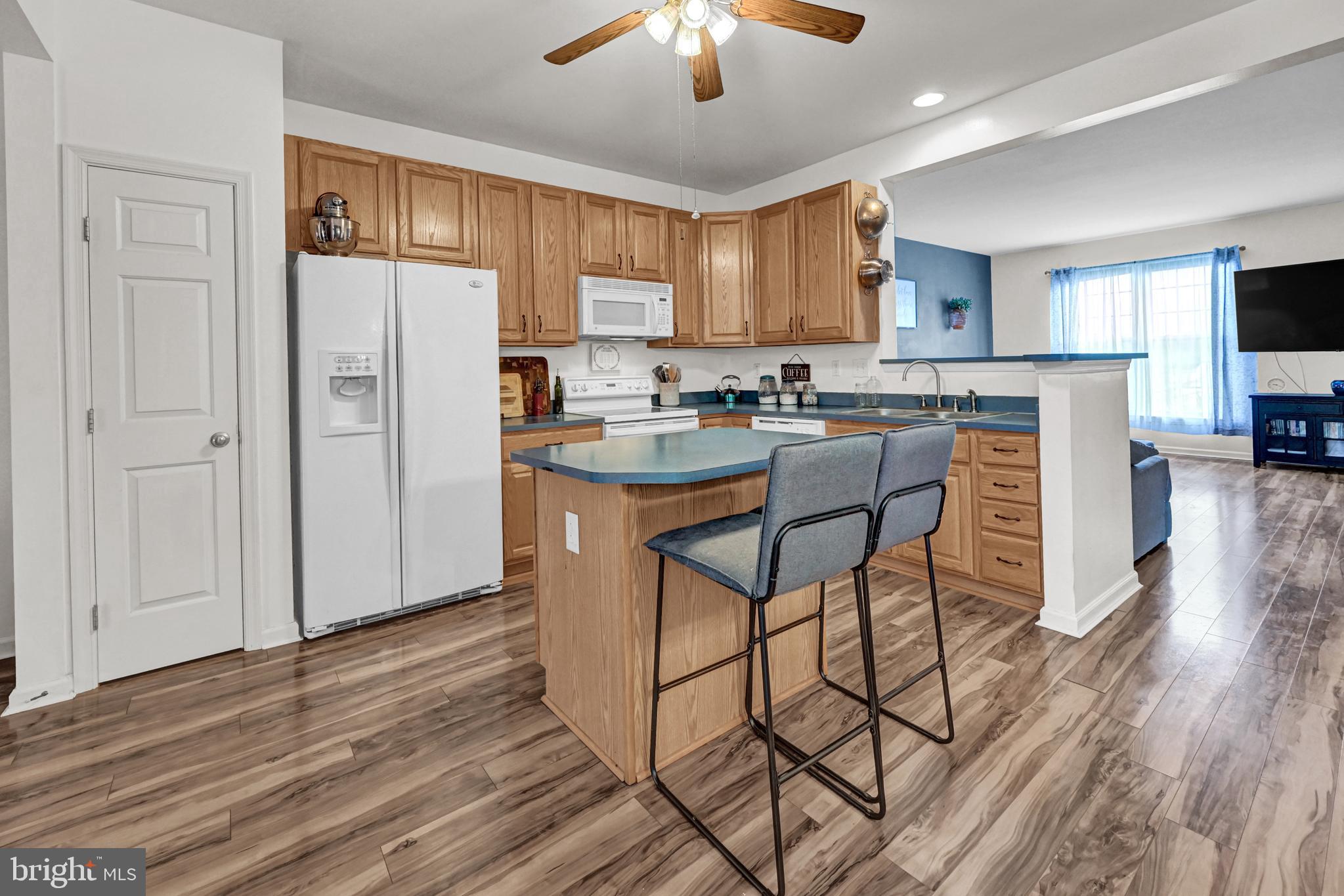 SENECA RIDGE - Residential