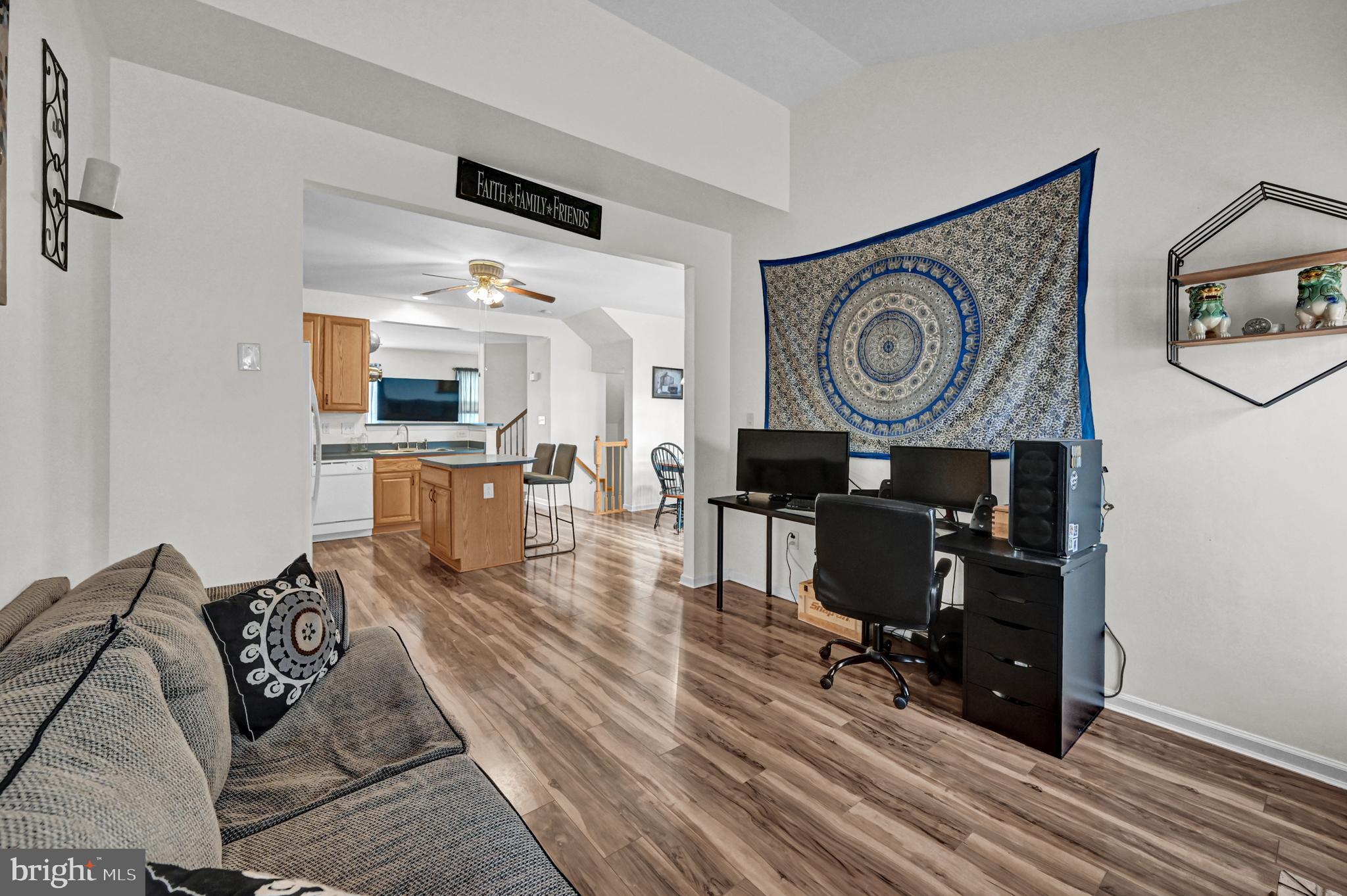 SENECA RIDGE - Residential