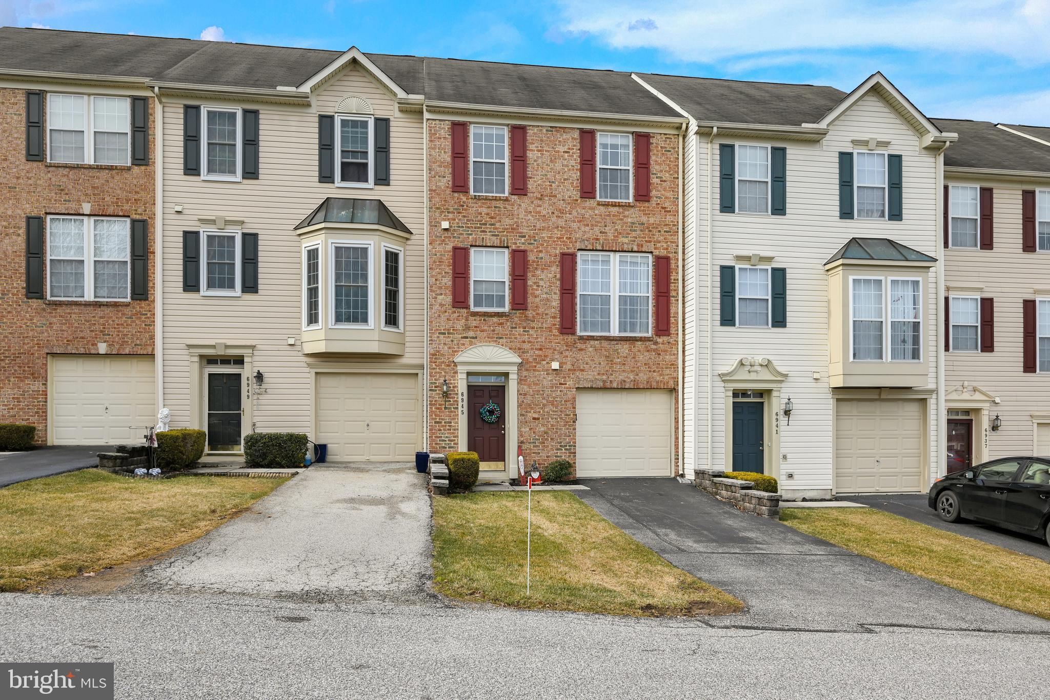 SENECA RIDGE - Residential