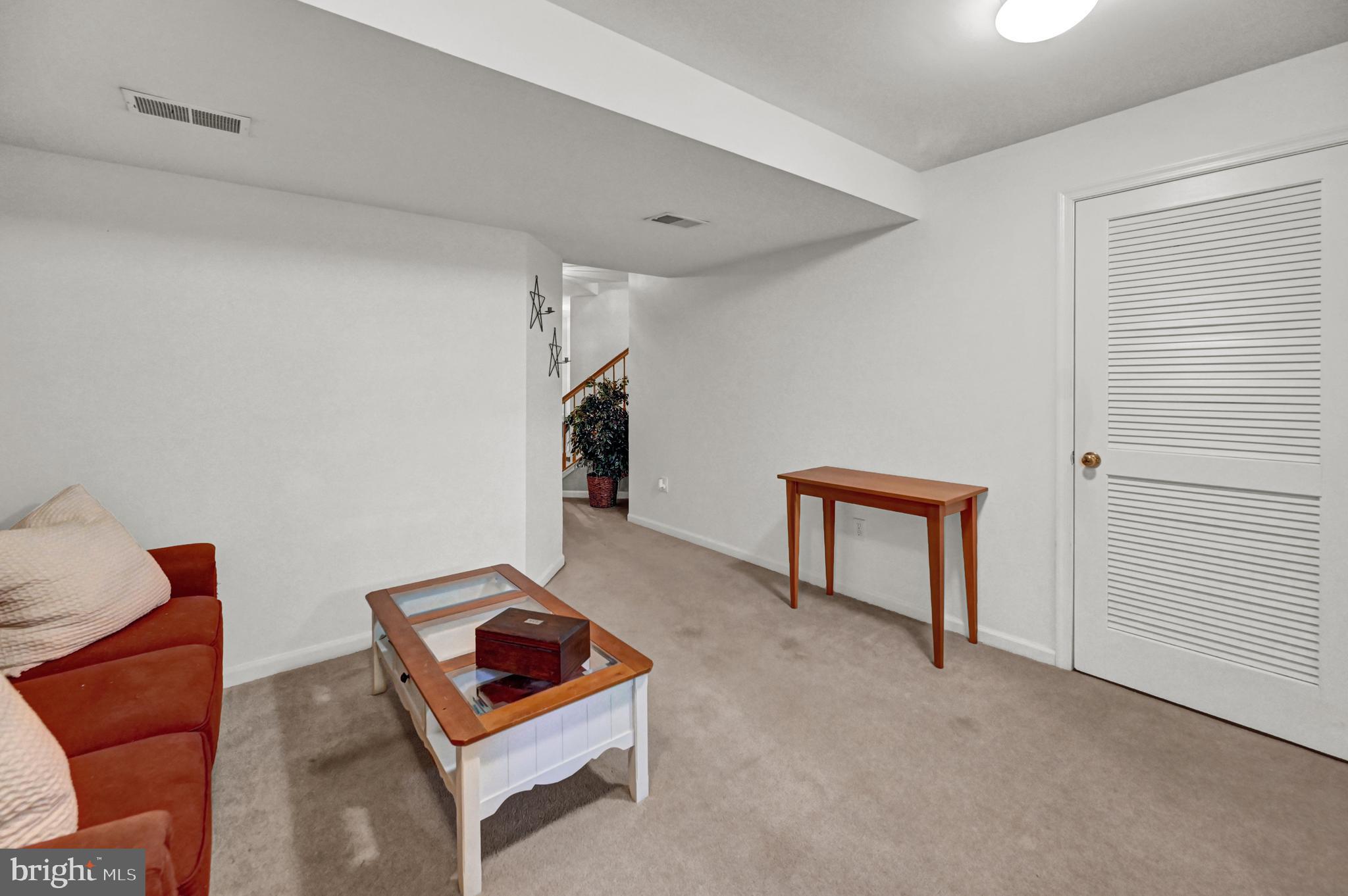 SENECA RIDGE - Residential