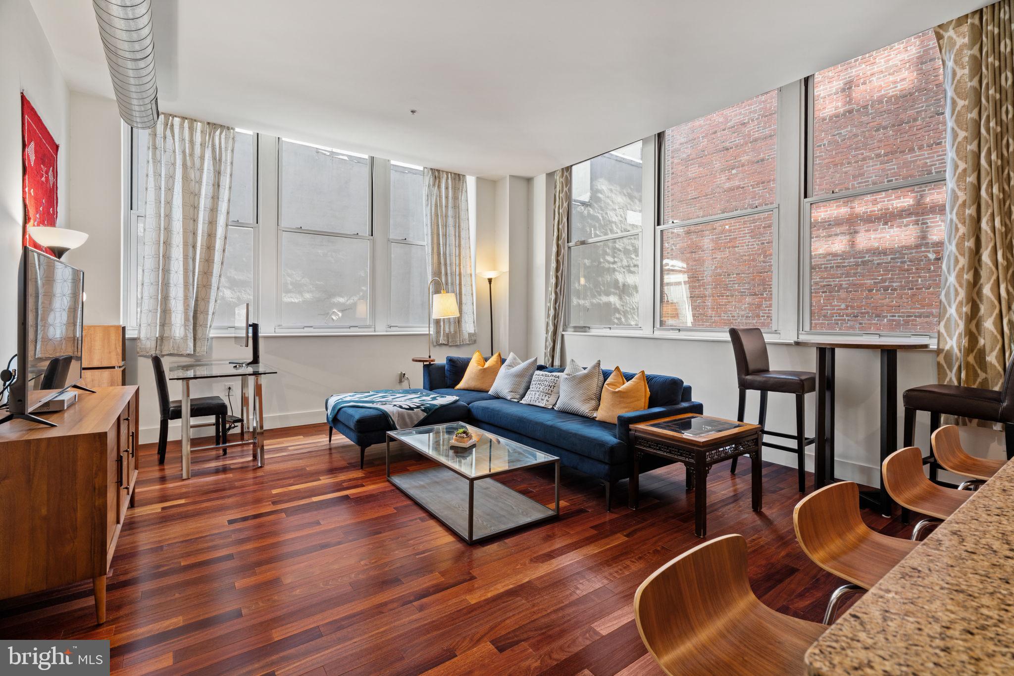 WASHINGTON SQ WEST - Residential