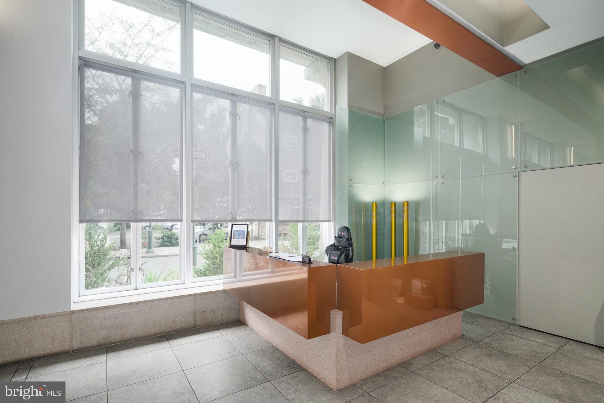 WASHINGTON SQ WEST - Residential