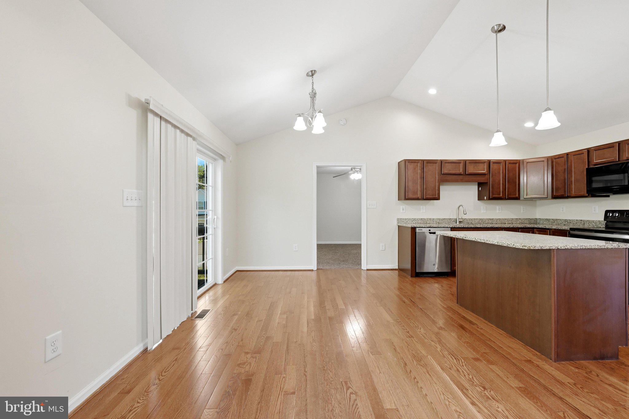 STONEY RIDGE - Residential