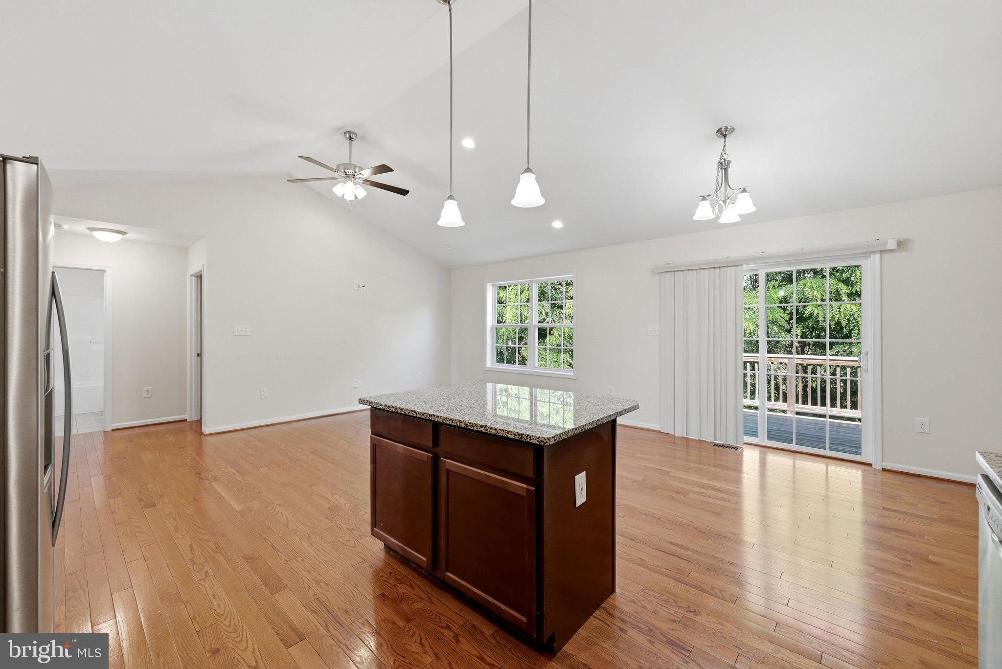 STONEY RIDGE - Residential
