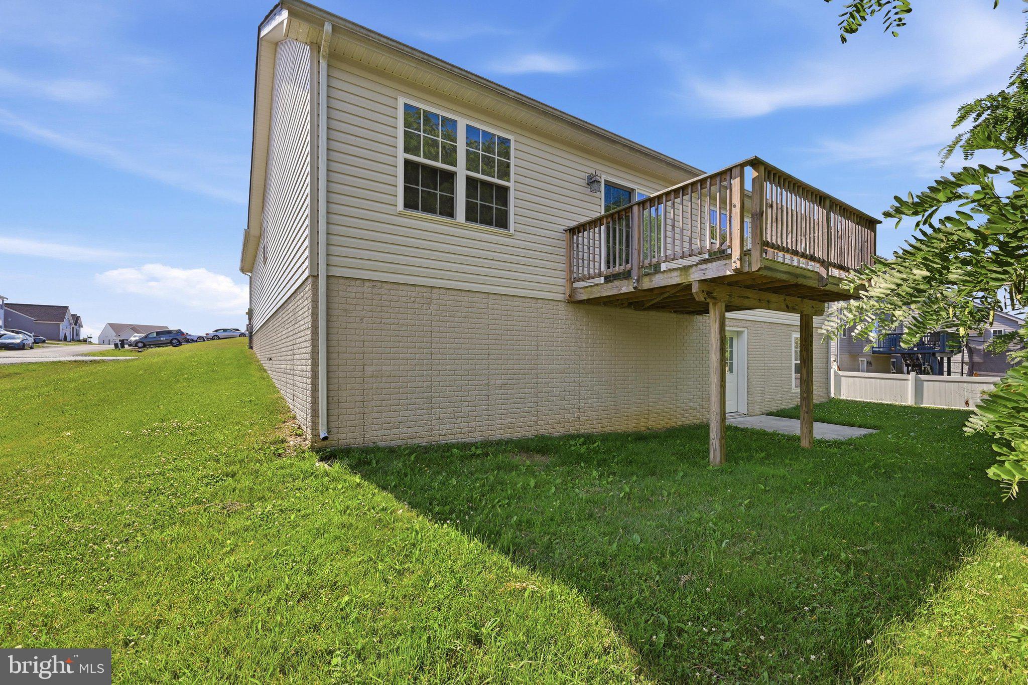 STONEY RIDGE - Residential