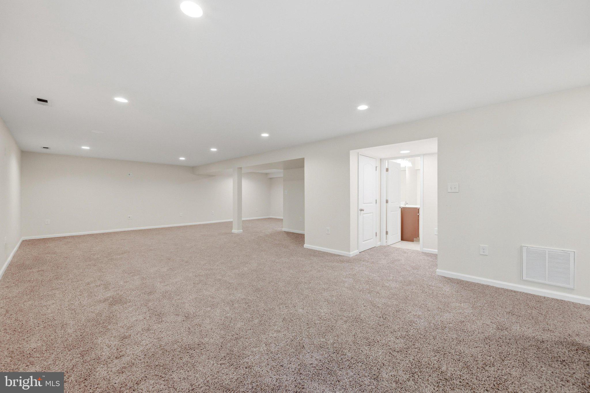 STONEY RIDGE - Residential