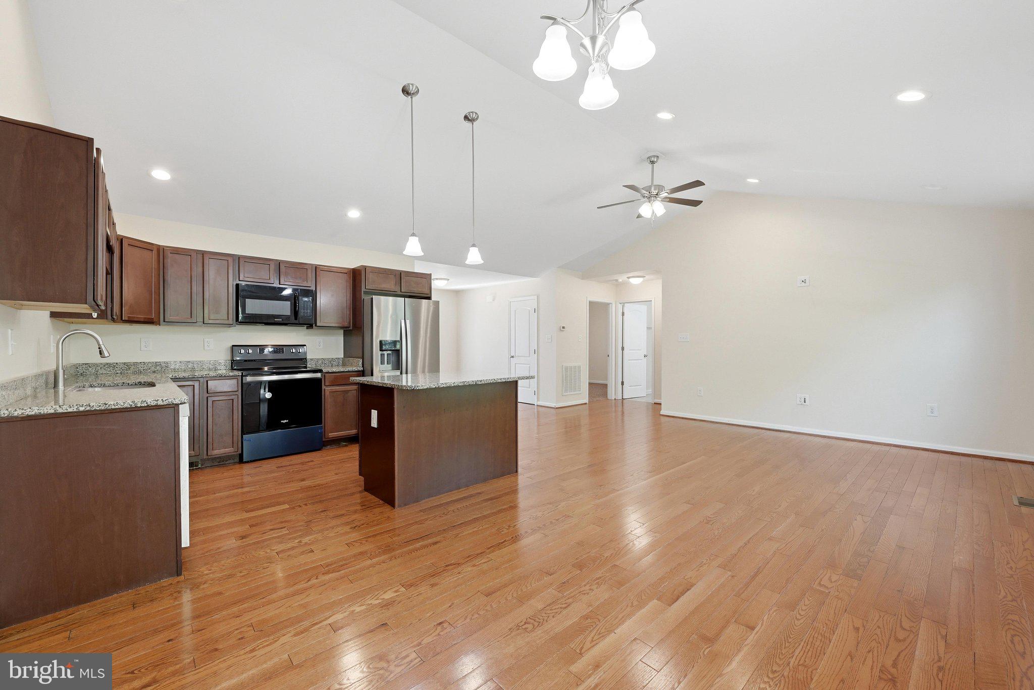 STONEY RIDGE - Residential