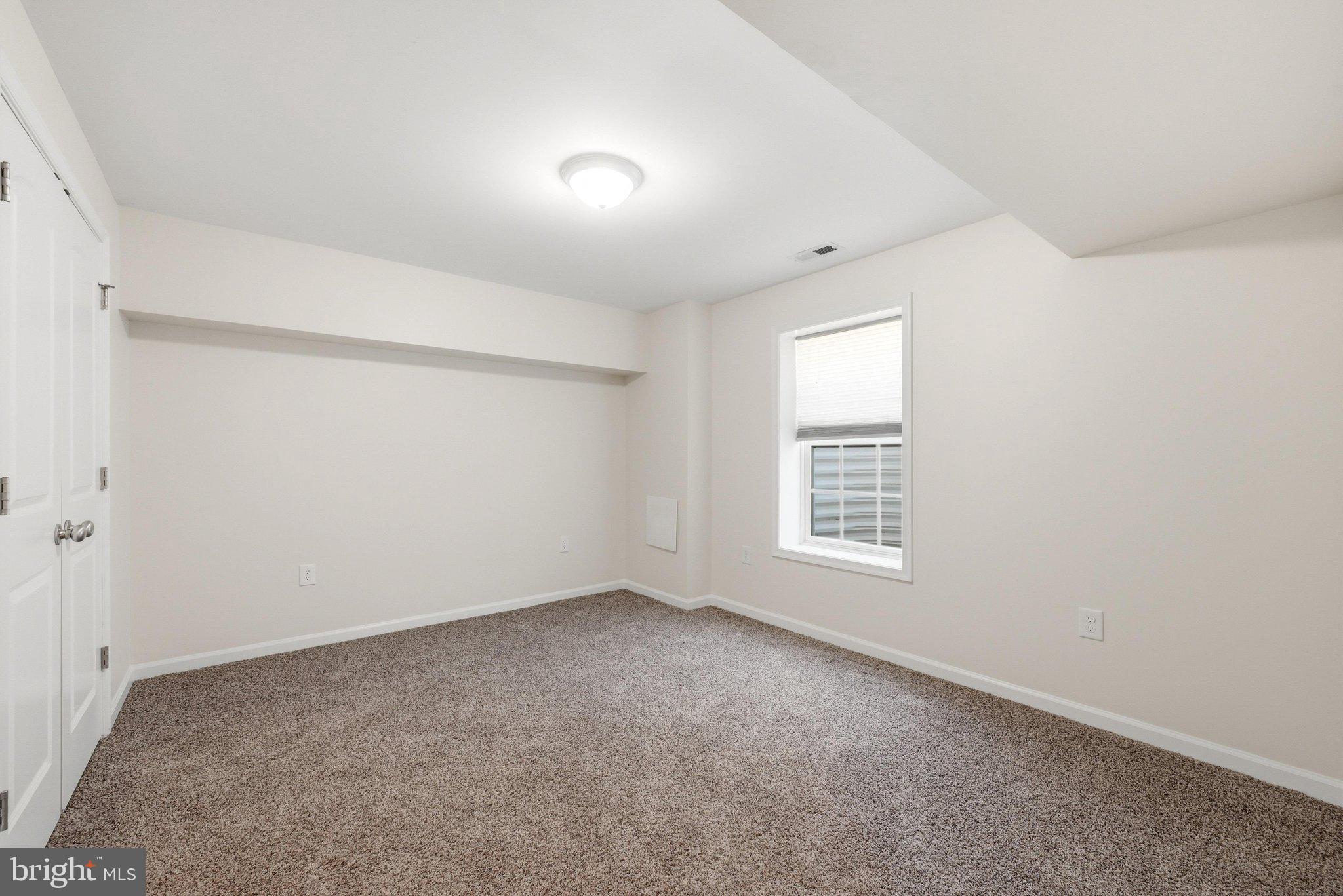 STONEY RIDGE - Residential
