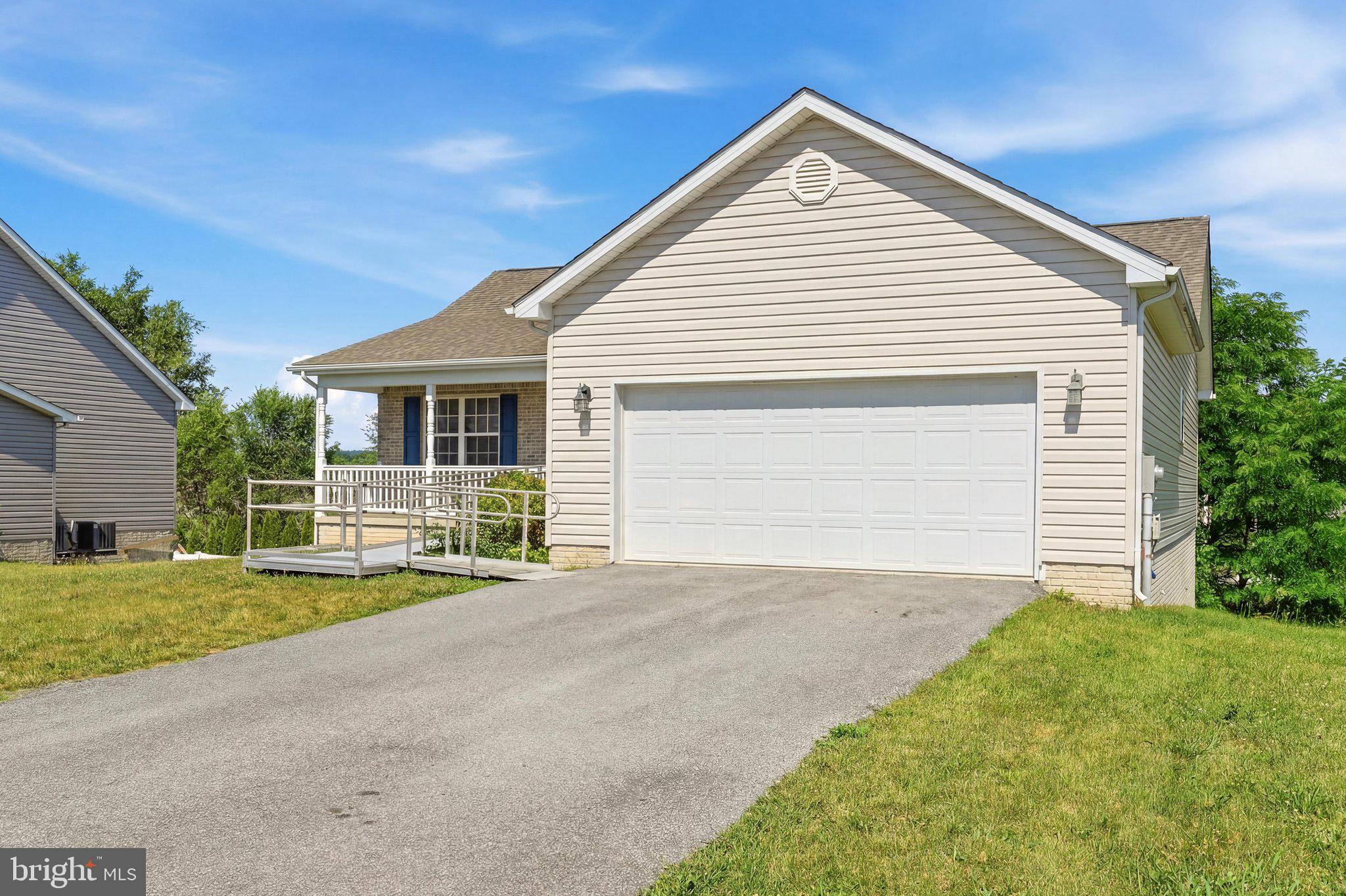 STONEY RIDGE - Residential